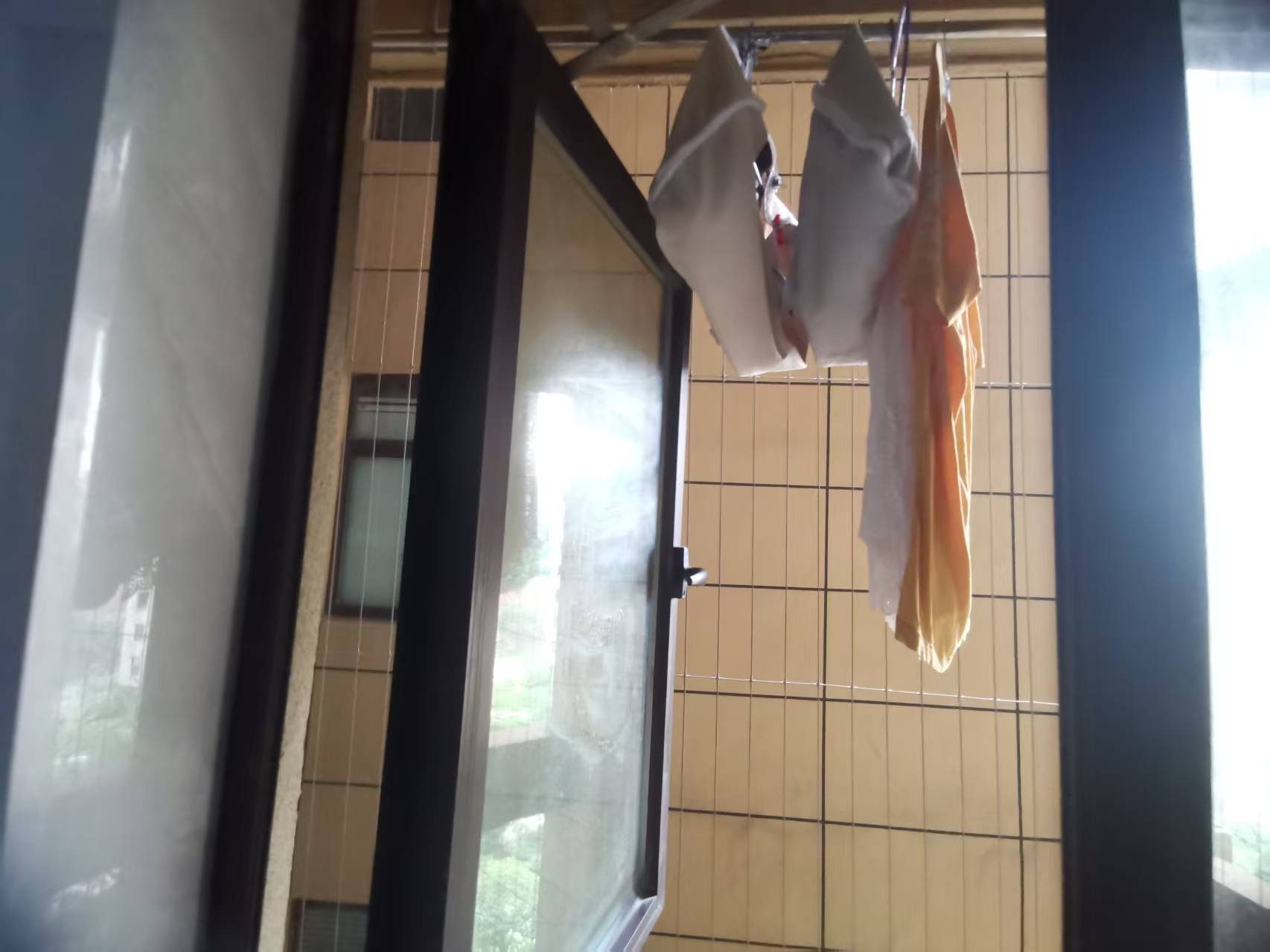 北建理想城 4室2厅1卫 2000.0元/月 北建理想城 4室2厅1卫 2000.0元/月室内图