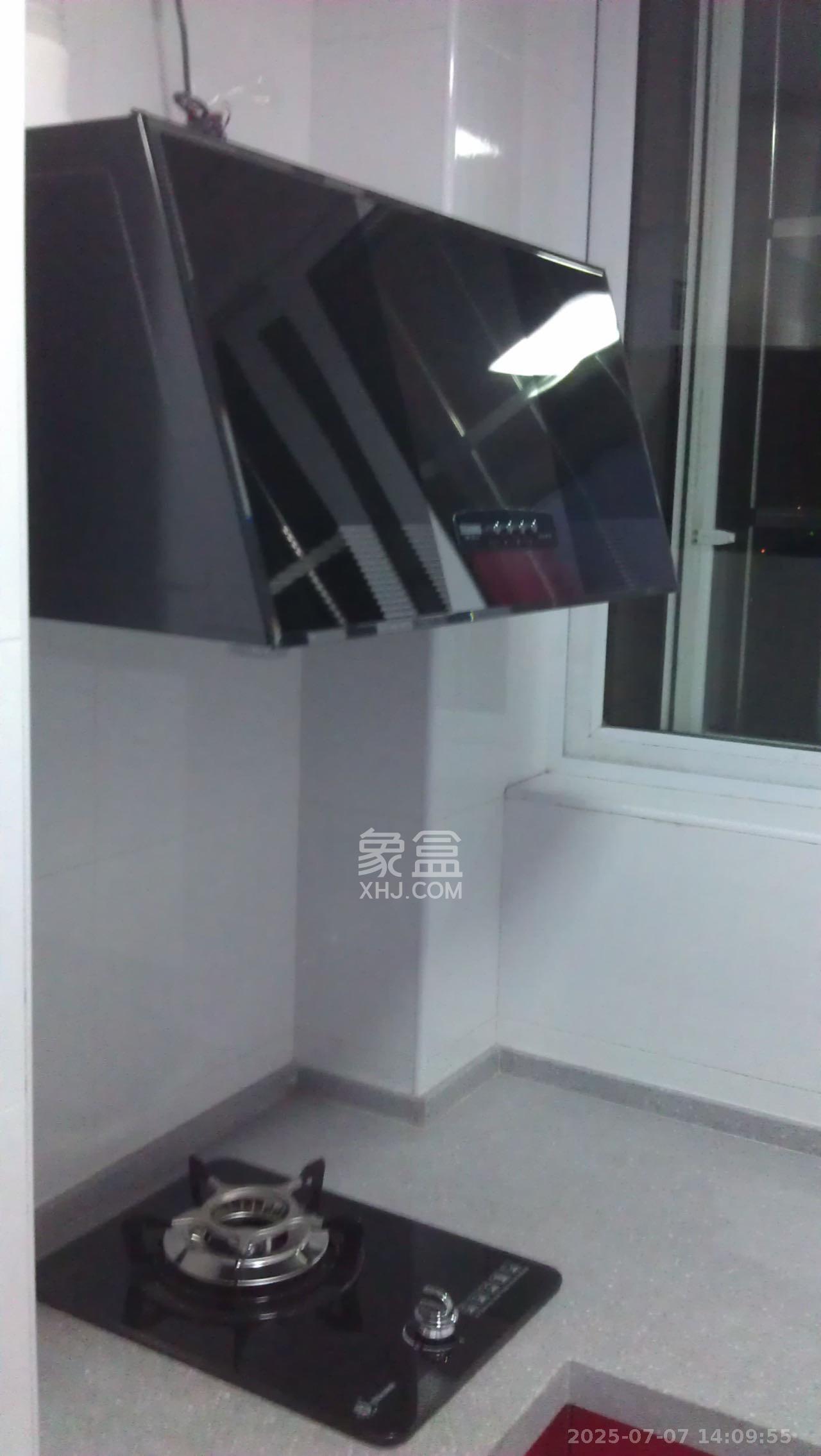 东方航标  1室1厅1卫   1150.00元/月室内图