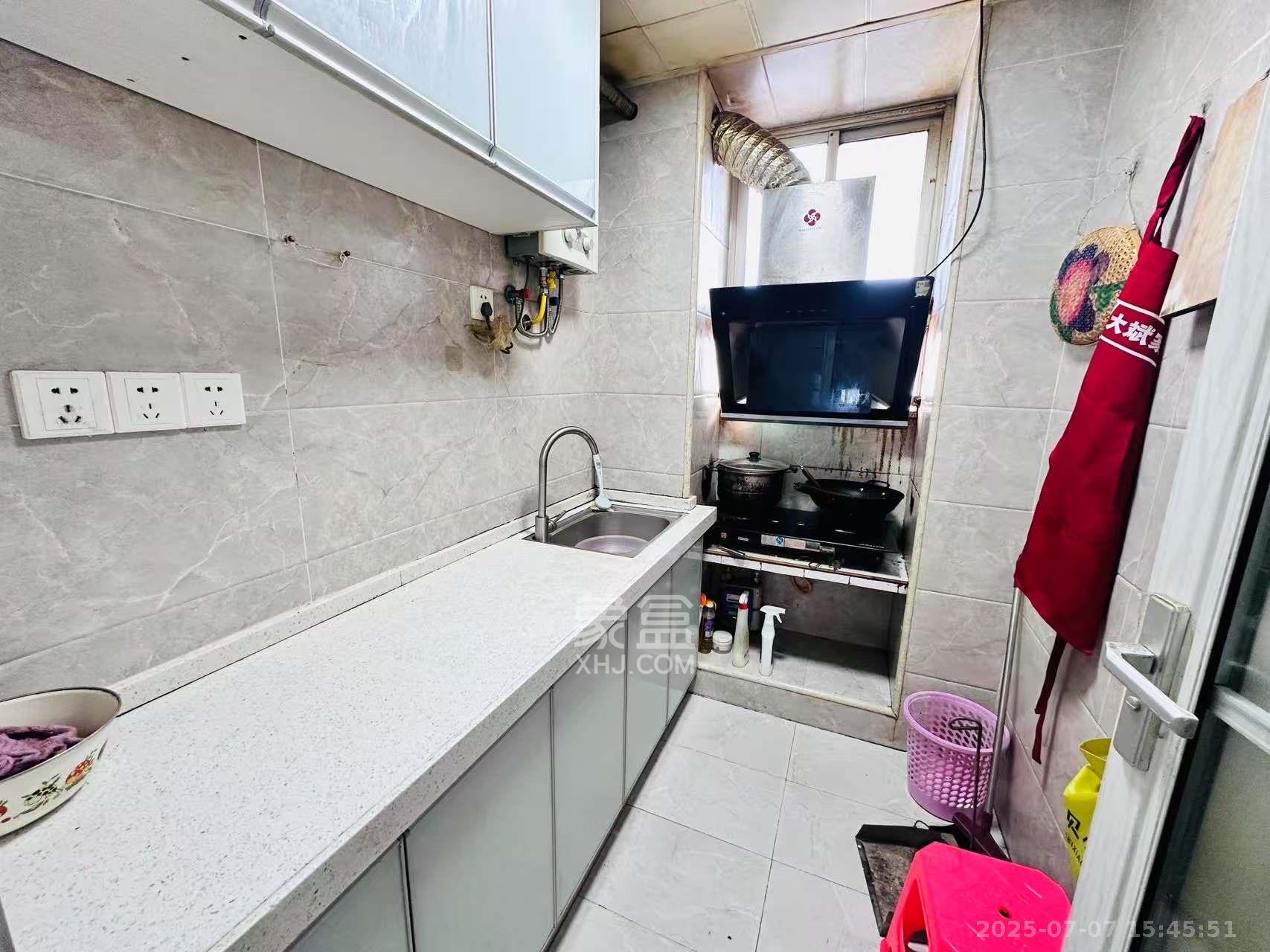 广厦新村  2室1厅1卫   1300.00元/月室内图