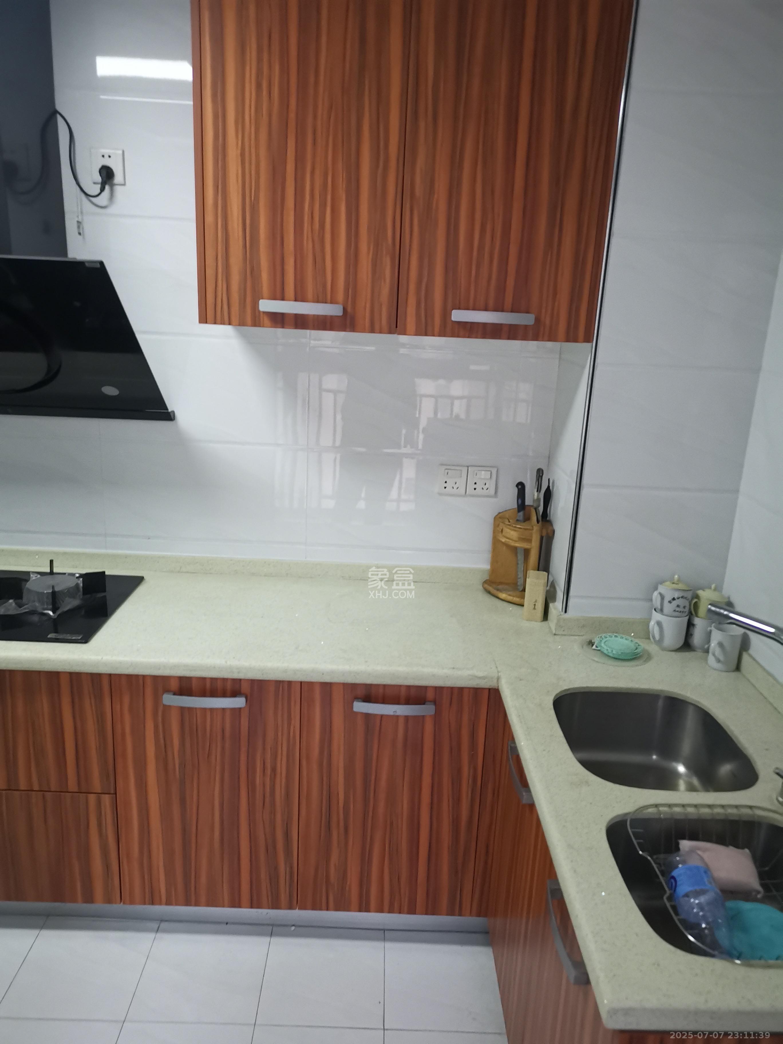 和美星城 2室2厅1卫 2000.0元/月 和美星城 2室2厅1卫 2000.0元/月室内图