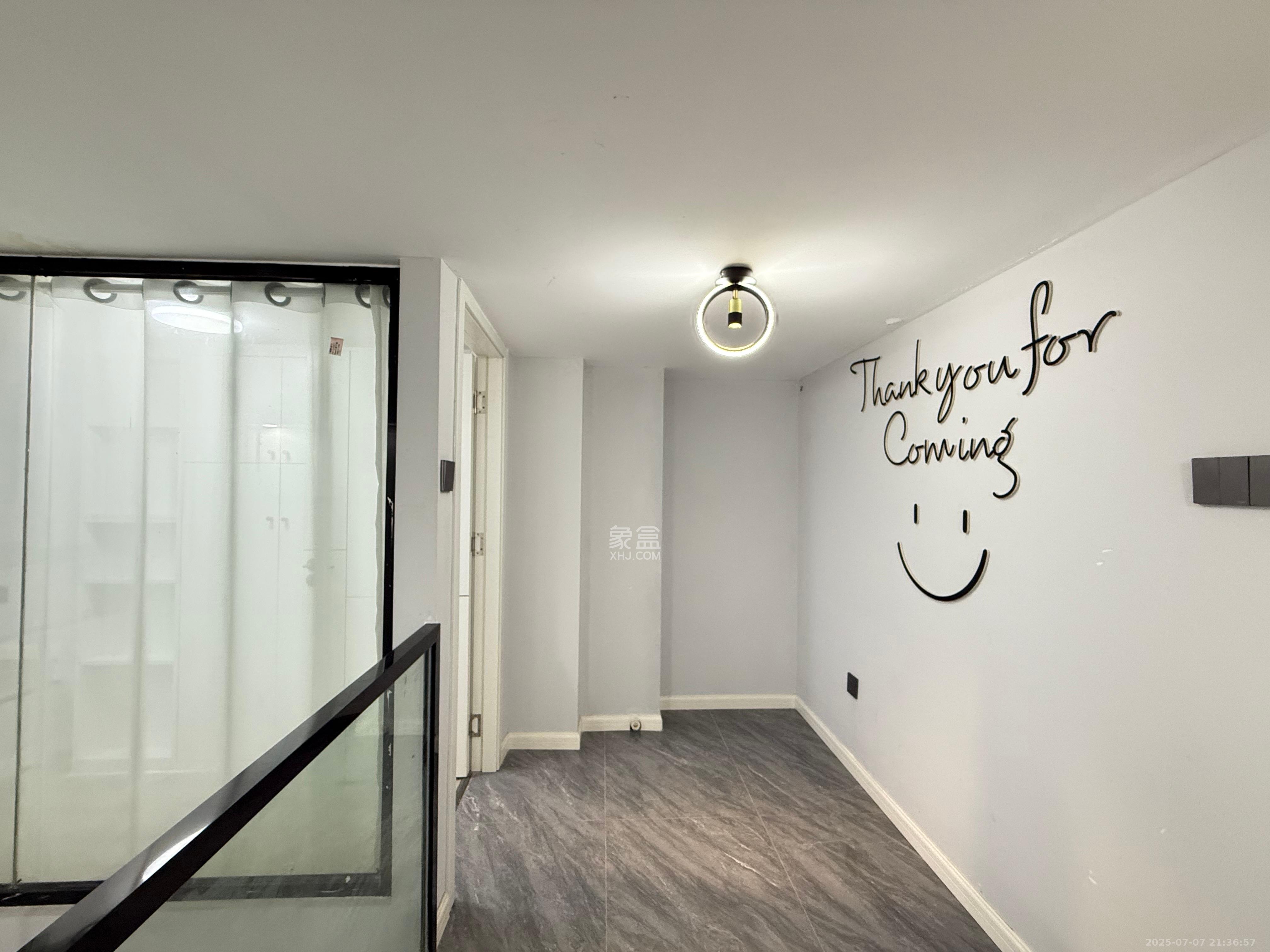 龙湖新壹城 1室0厅0卫 2500.0元/月 龙湖新壹城 1室0厅0卫 2500.0元/月室内图