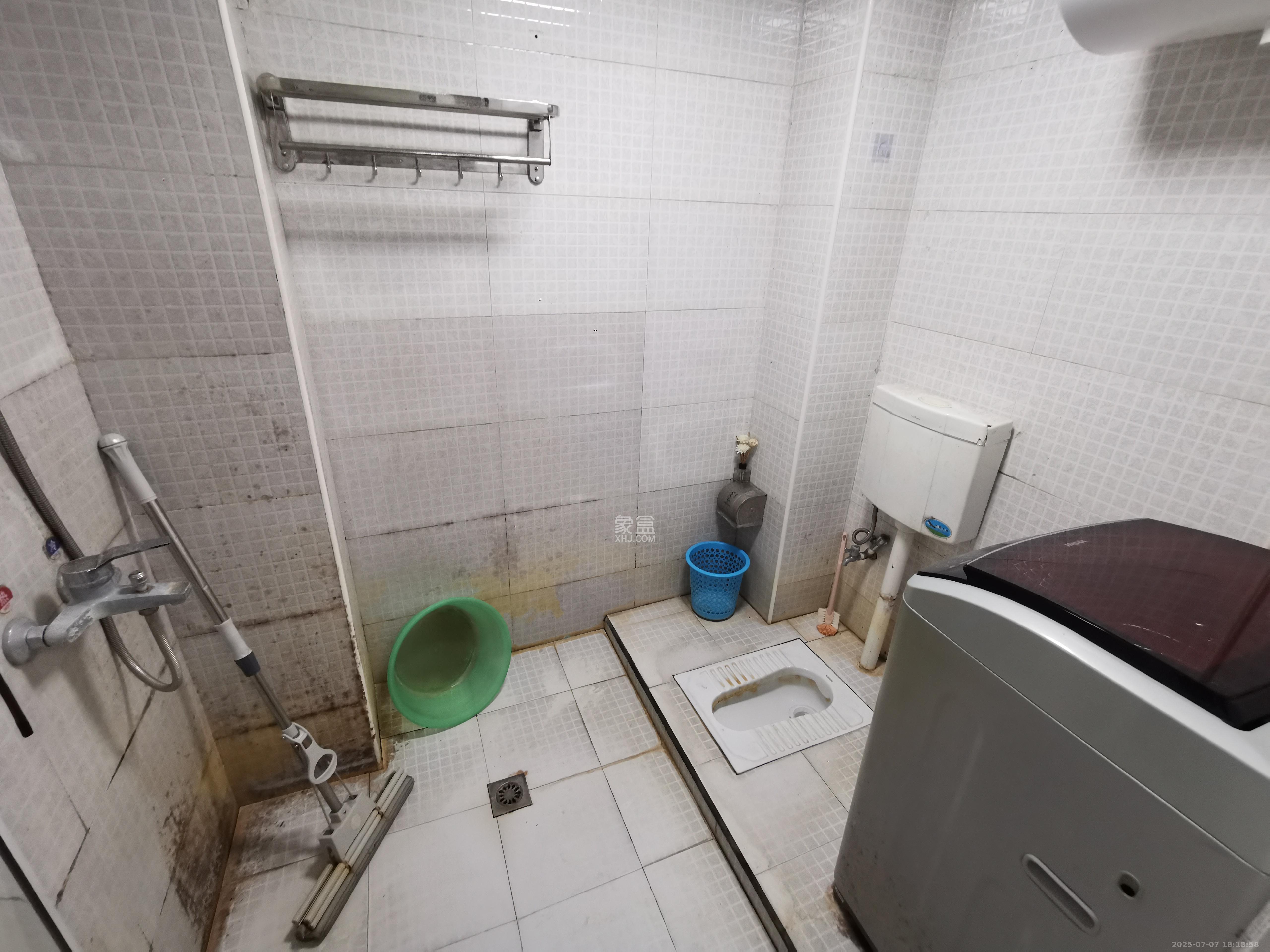 西罗亚大厦 2室1厅1卫 3600.0元/月 西罗亚大厦 2室1厅1卫 3600.0元/月室内图