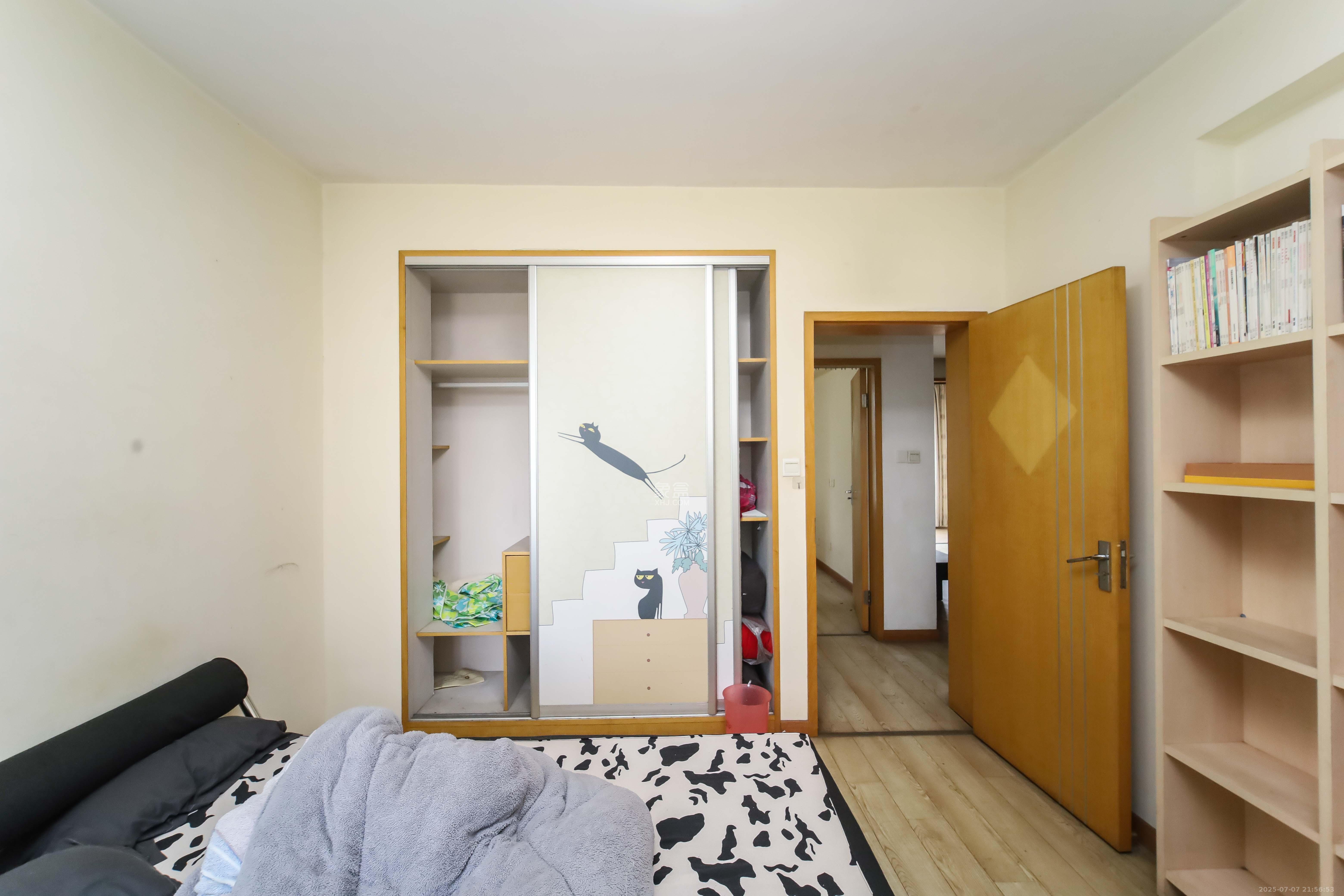 锦湘国际星城二期(锦雅苑) 2室1厅1卫 60.0万 锦湘国际星城二期(锦雅苑) 2室1厅1卫 60.0万卧室