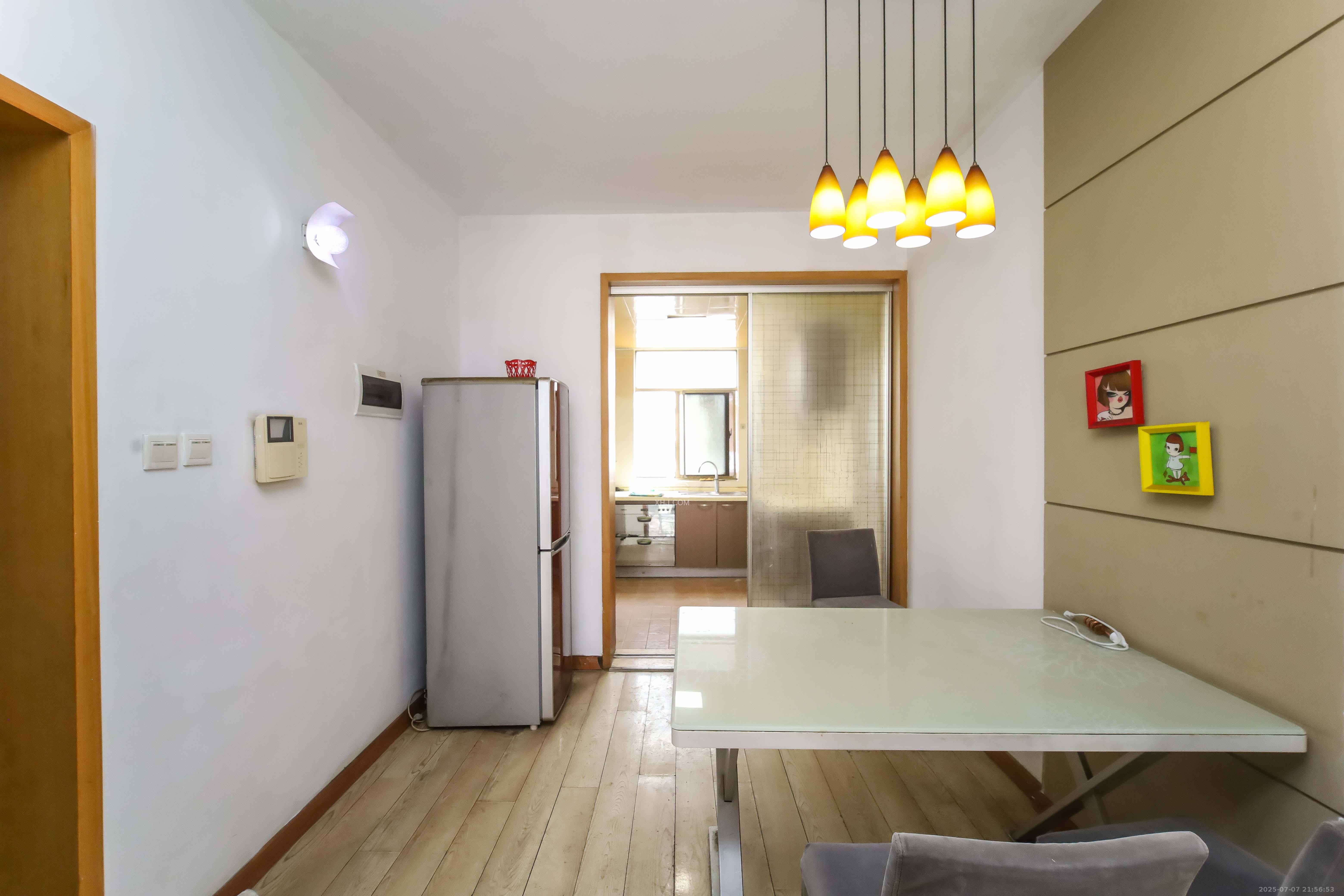 锦湘国际星城二期(锦雅苑) 2室1厅1卫 60.0万 锦湘国际星城二期(锦雅苑) 2室1厅1卫 60.0万客厅