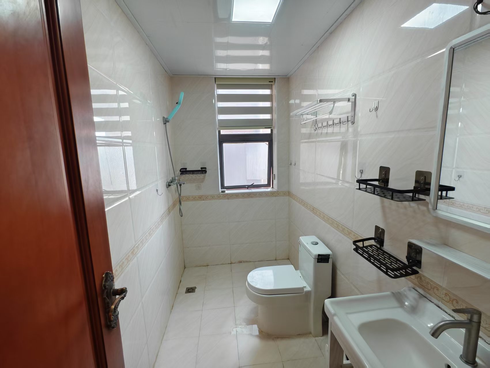 国贸城市花园 1室0厅0卫 2700.0元/月 国贸城市花园 1室0厅0卫 2700.0元/月室内图