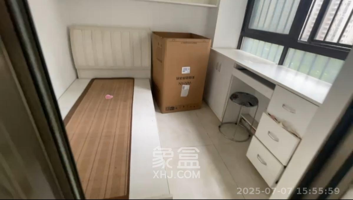 金科时代中心  3室1厅1卫   2100.00元/月室内图