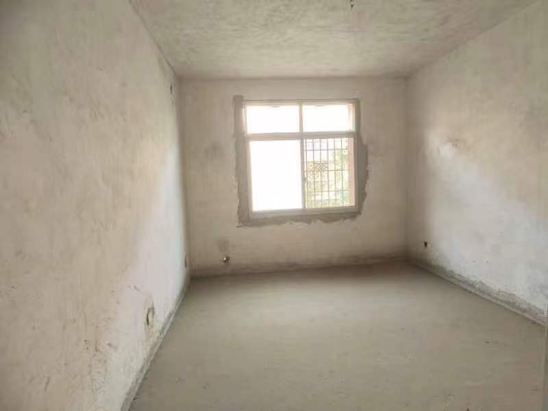 娄星区散盘 4室2厅3卫 79.8万 娄星区散盘 4室2厅3卫 79.8万室内图