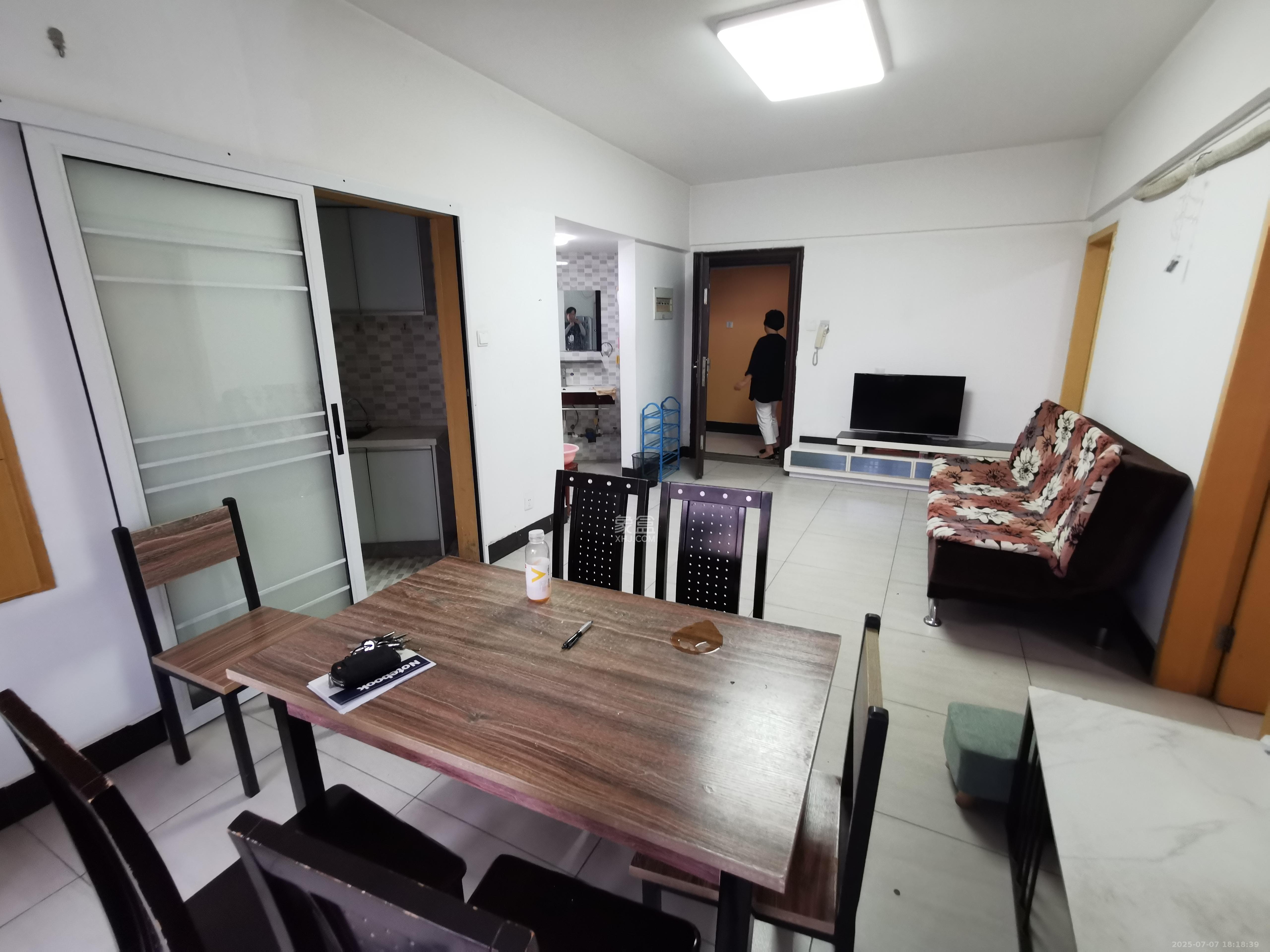 西罗亚大厦 2室1厅1卫 3600.0元/月 西罗亚大厦 2室1厅1卫 3600.0元/月室内图