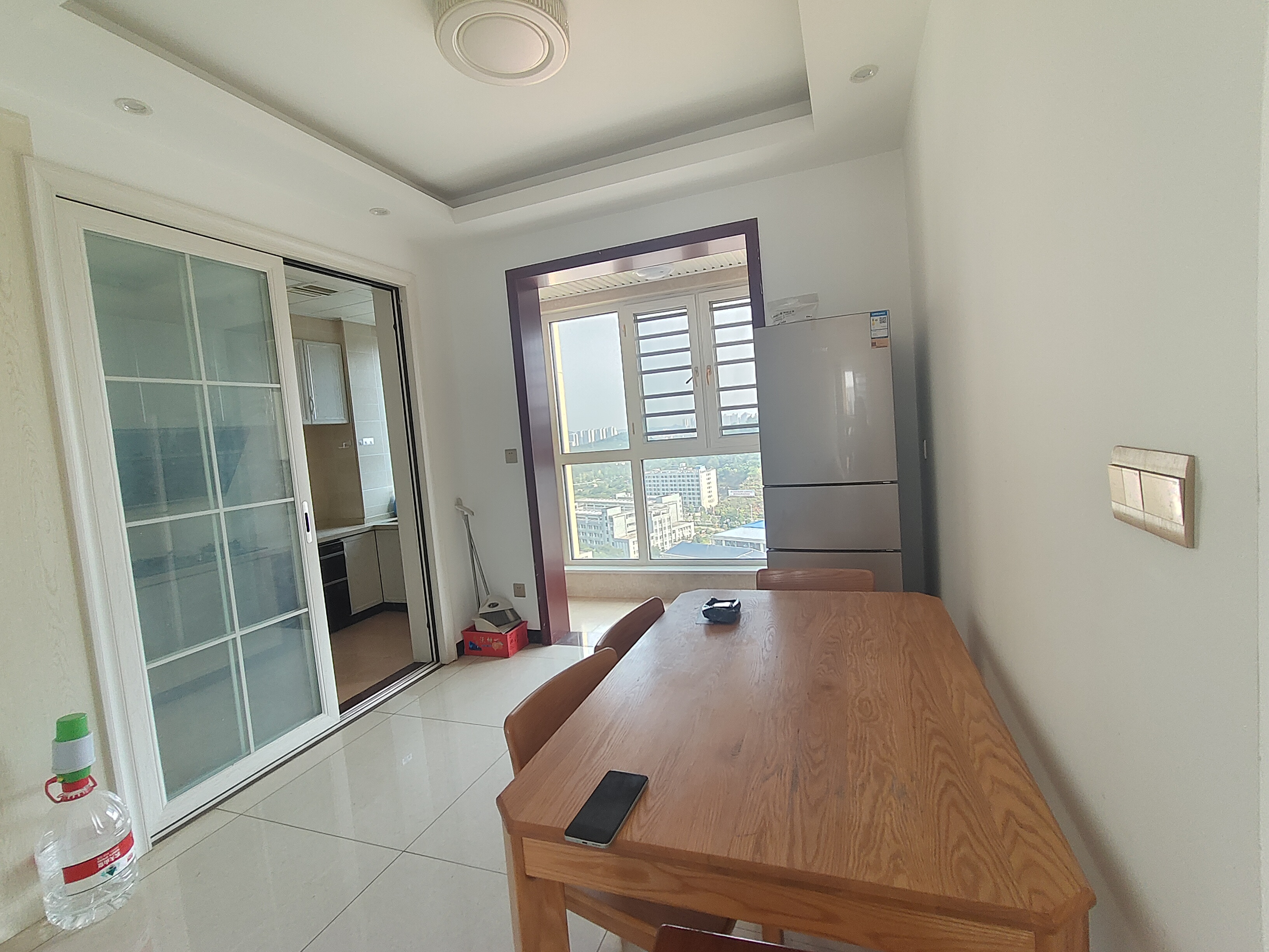 百弘学府城 3室1厅2卫 1700.0元/月 百弘学府城 3室1厅2卫 1700.0元/月室内图