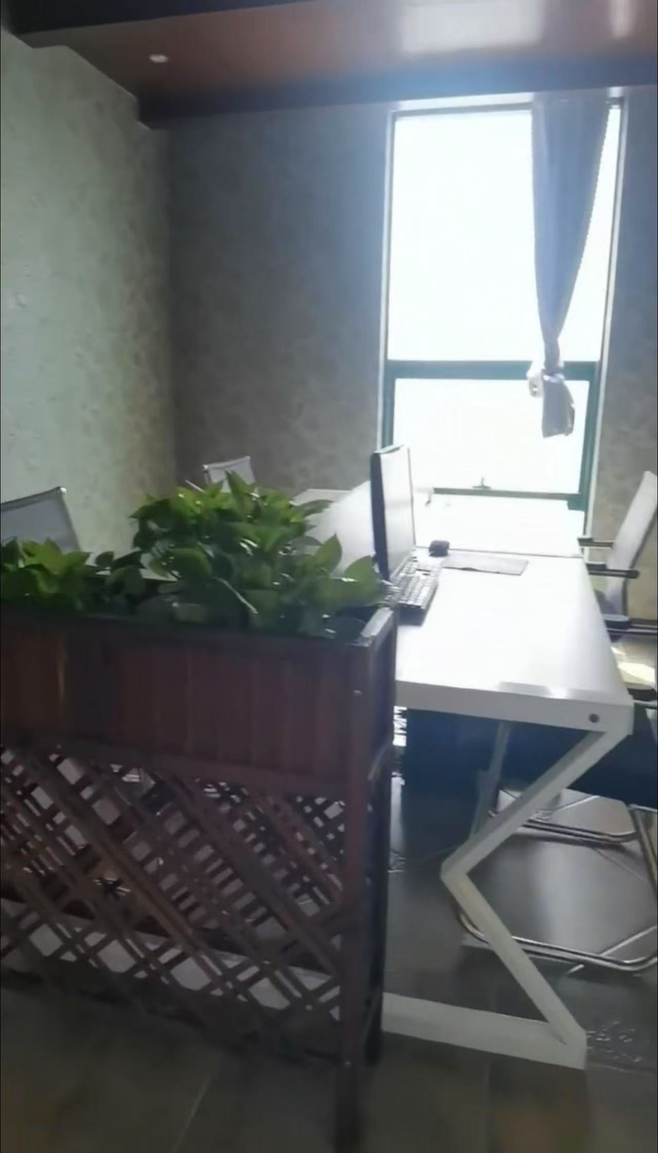 星华大厦  1室0厅0卫   8200.00元/月室内图