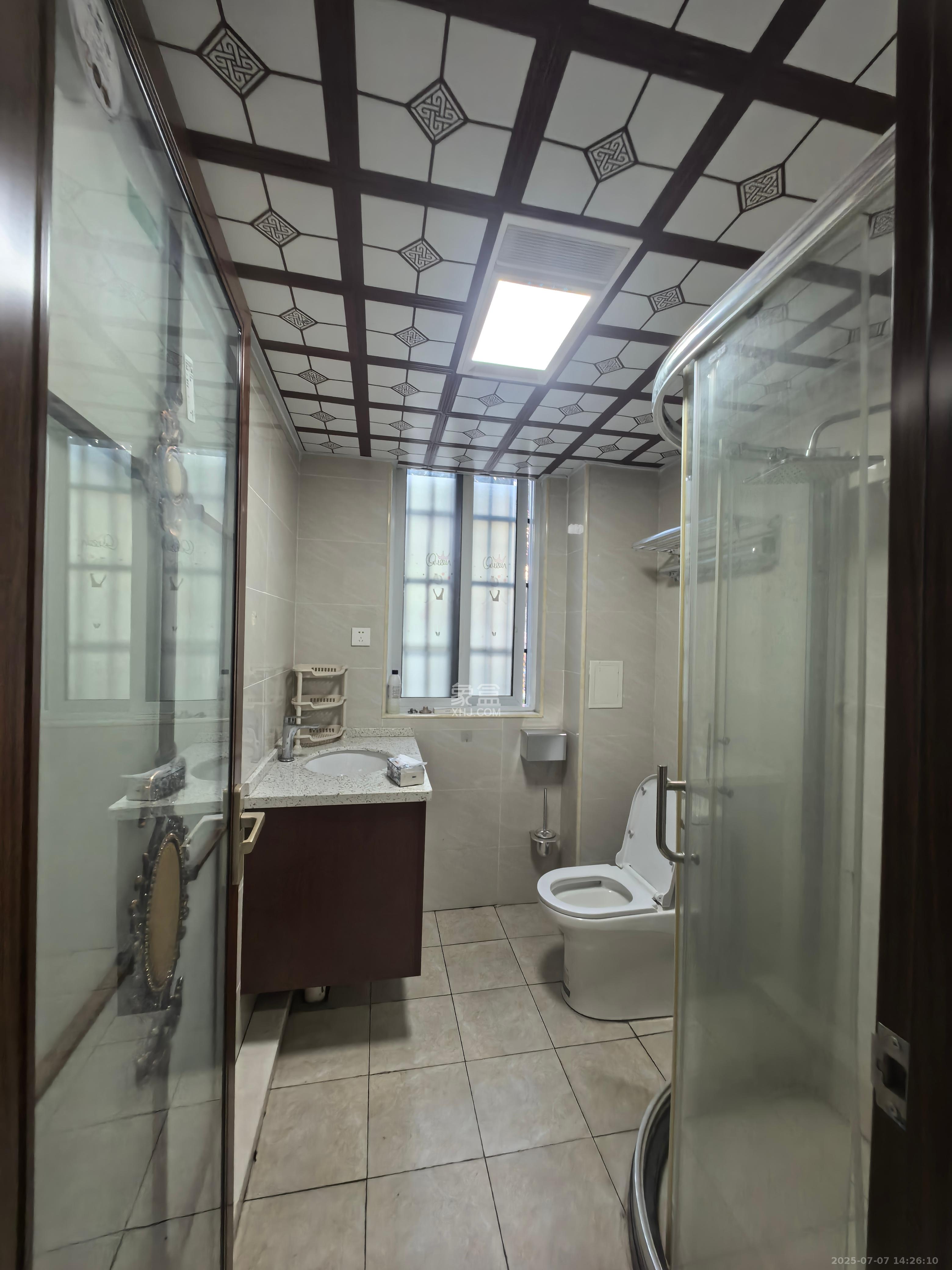 中安善化国际 2室2厅2卫 1600.0元/月 中安善化国际 2室2厅2卫 1600.0元/月室内图