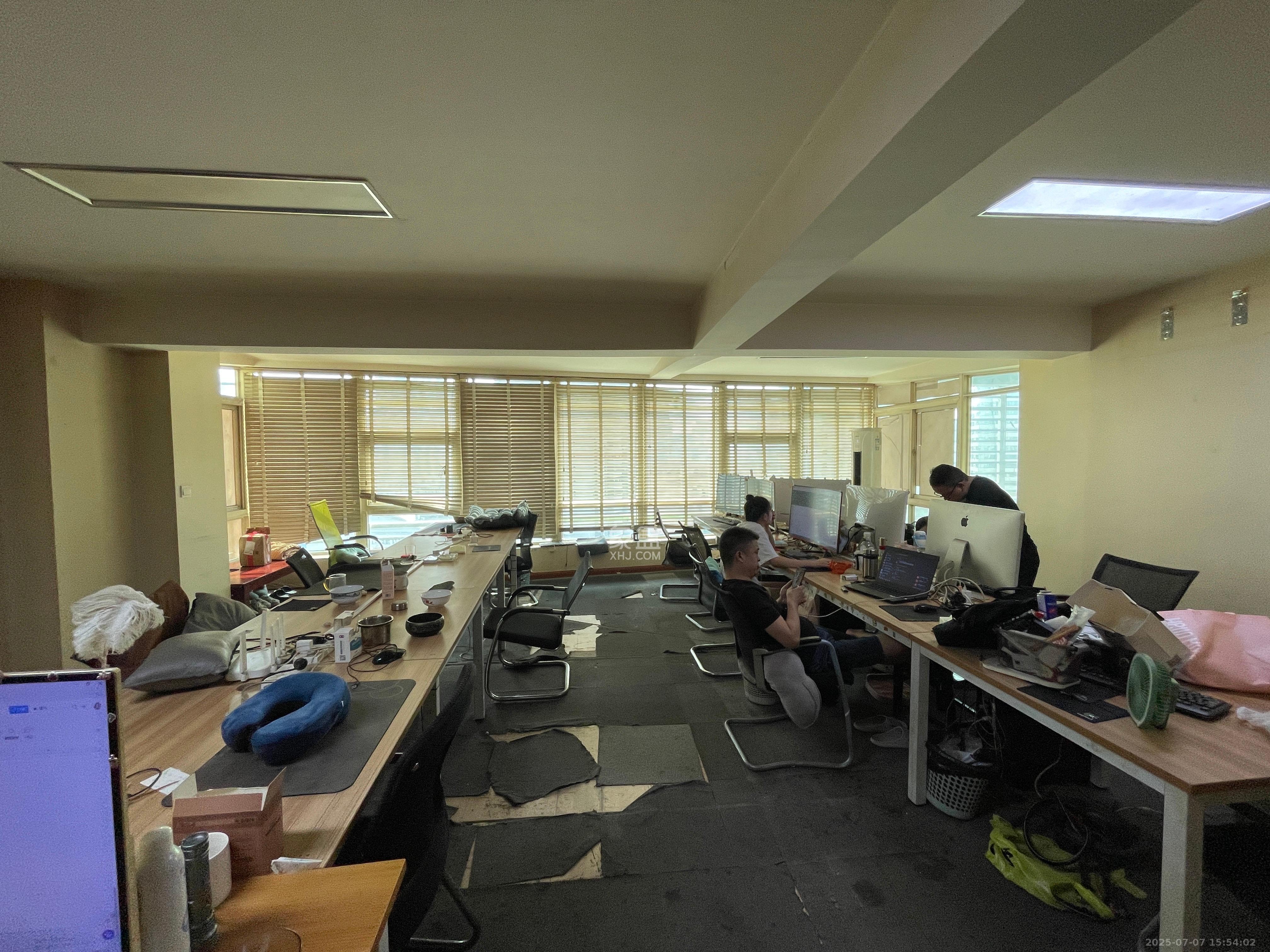 佳天国际新城 3室2厅1卫 4000.0元/月 佳天国际新城 3室2厅1卫 4000.0元/月室内图