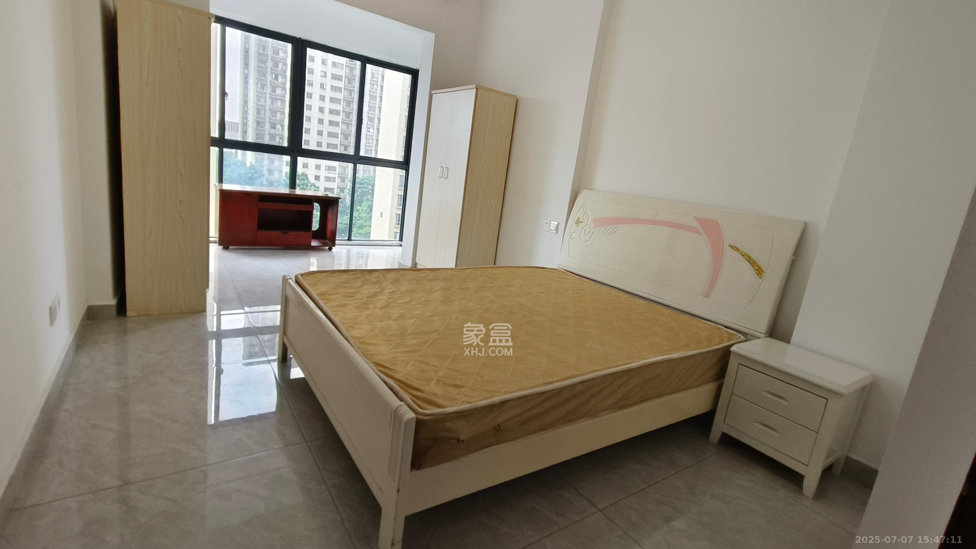 轻盐阳光CEO(轻盐雅苑)(轻奢时代)  3室2厅2卫   2600.00元/月室内图