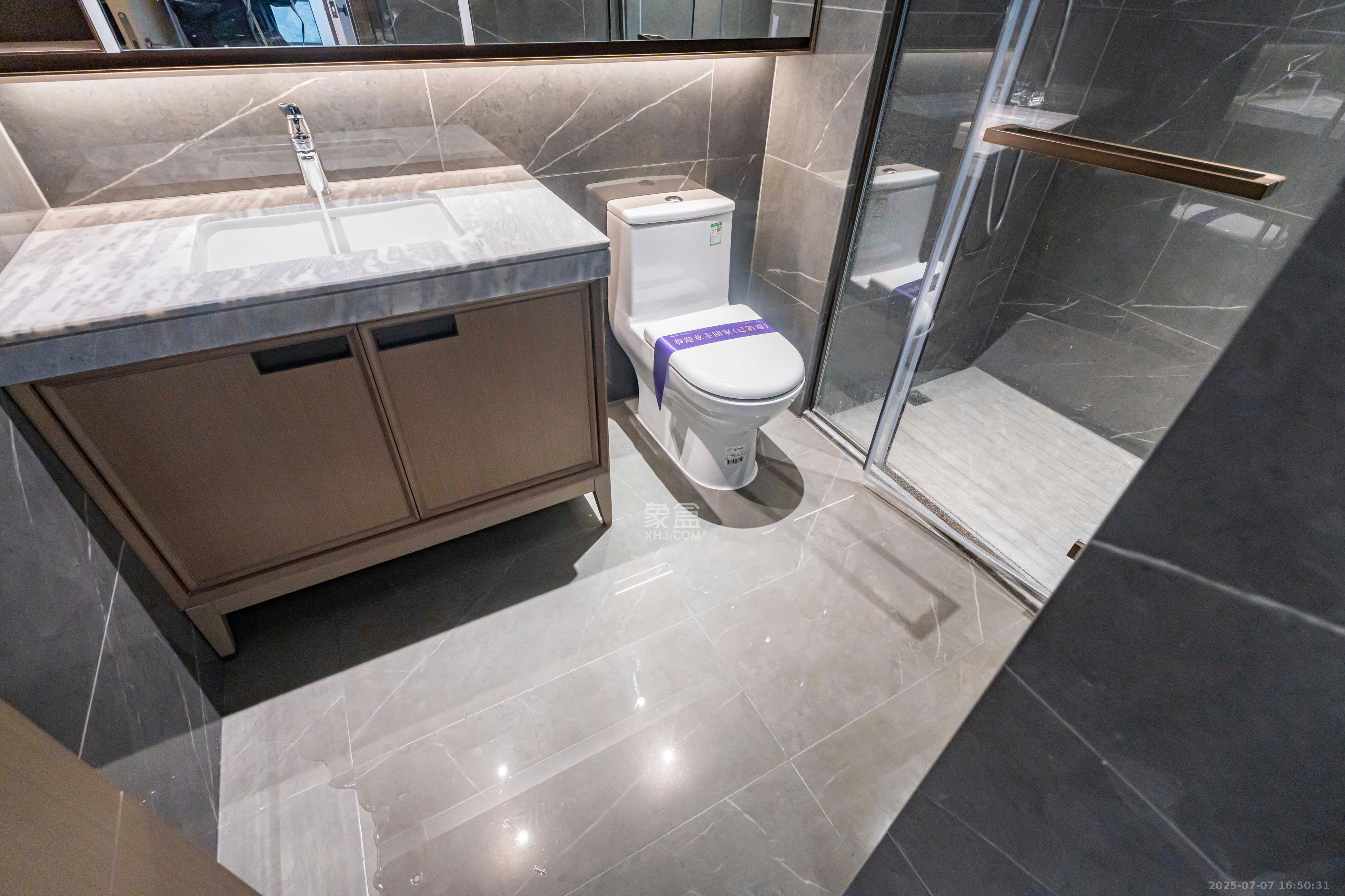 建发养云 4室2厅3卫 16000.0元/月 建发养云 4室2厅3卫 16000.0元/月室内图