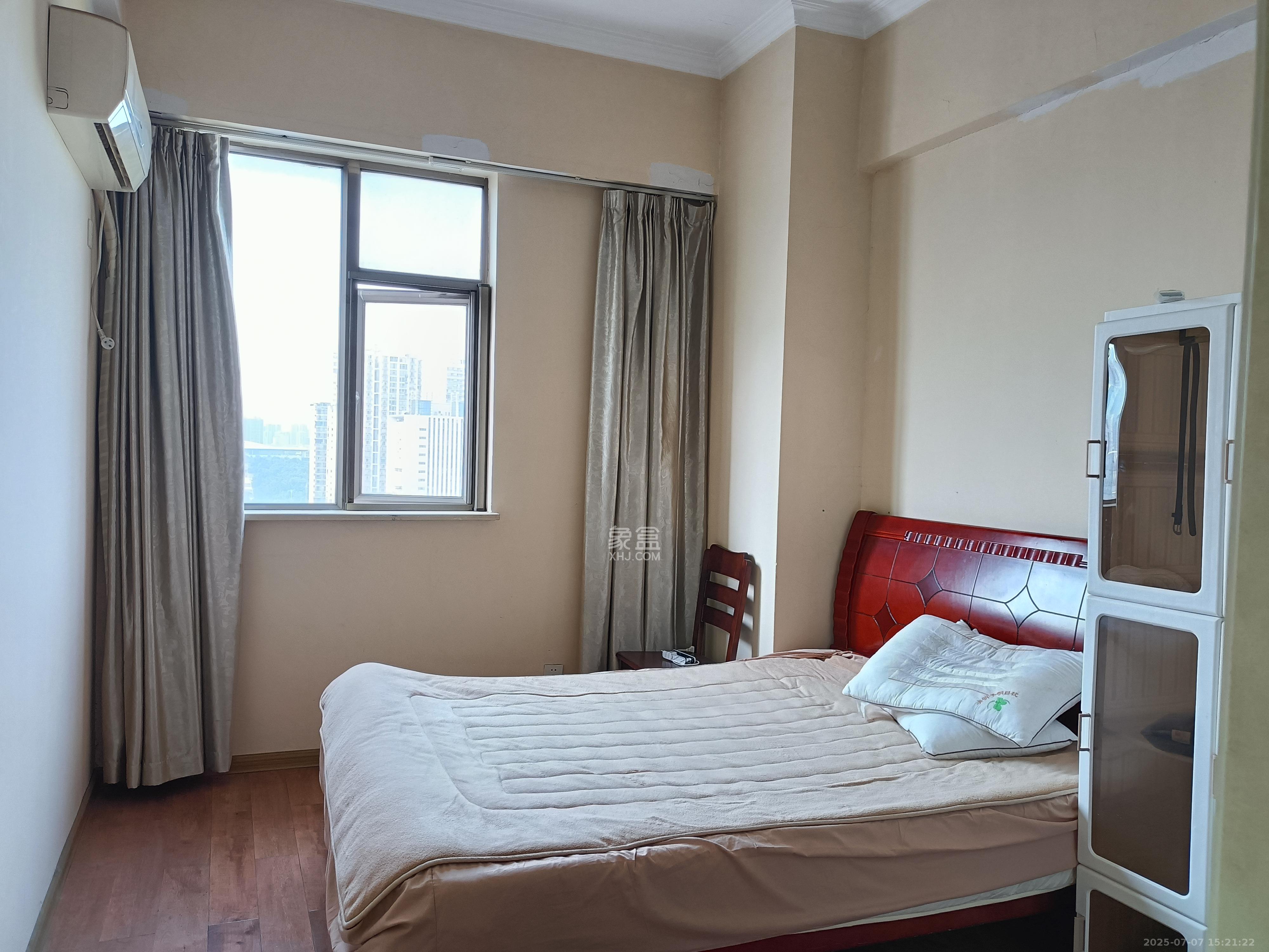 昊天大厦 3室1厅1卫 4000.0元/月 昊天大厦 3室1厅1卫 4000.0元/月室内图