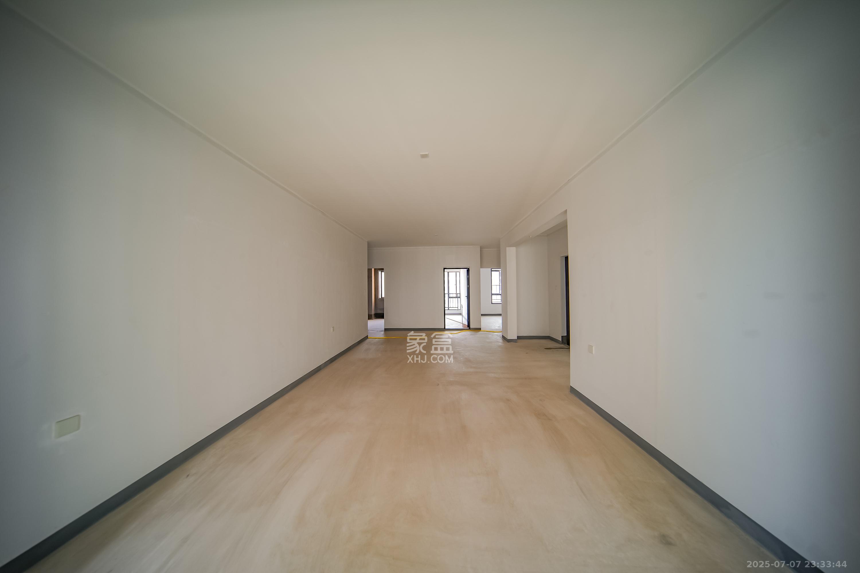 建投象山国际  3室2厅2卫   118.00万
