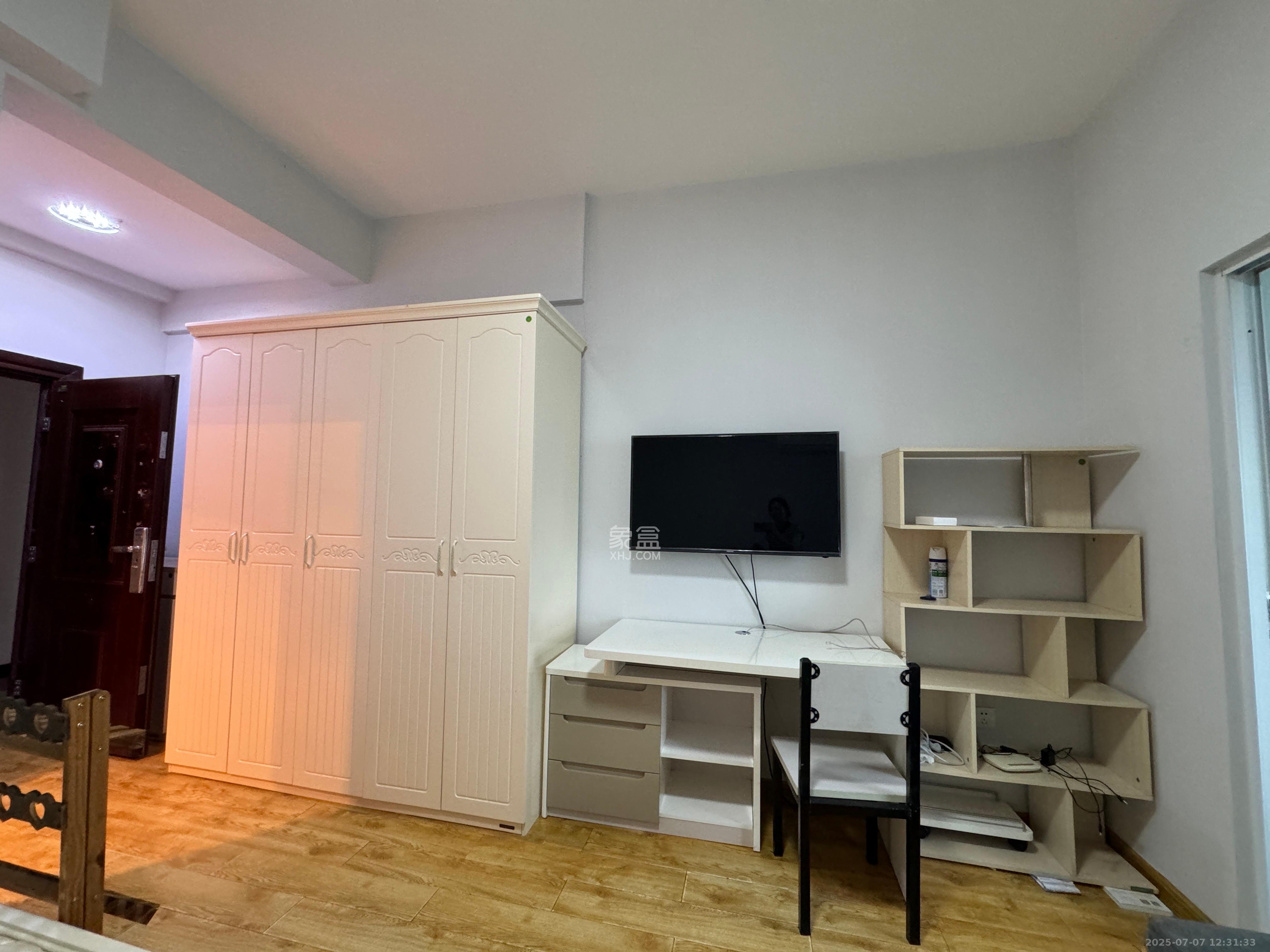 云集国际 1室1厅1卫 1250.0元/月 云集国际 1室1厅1卫 1250.0元/月室内图