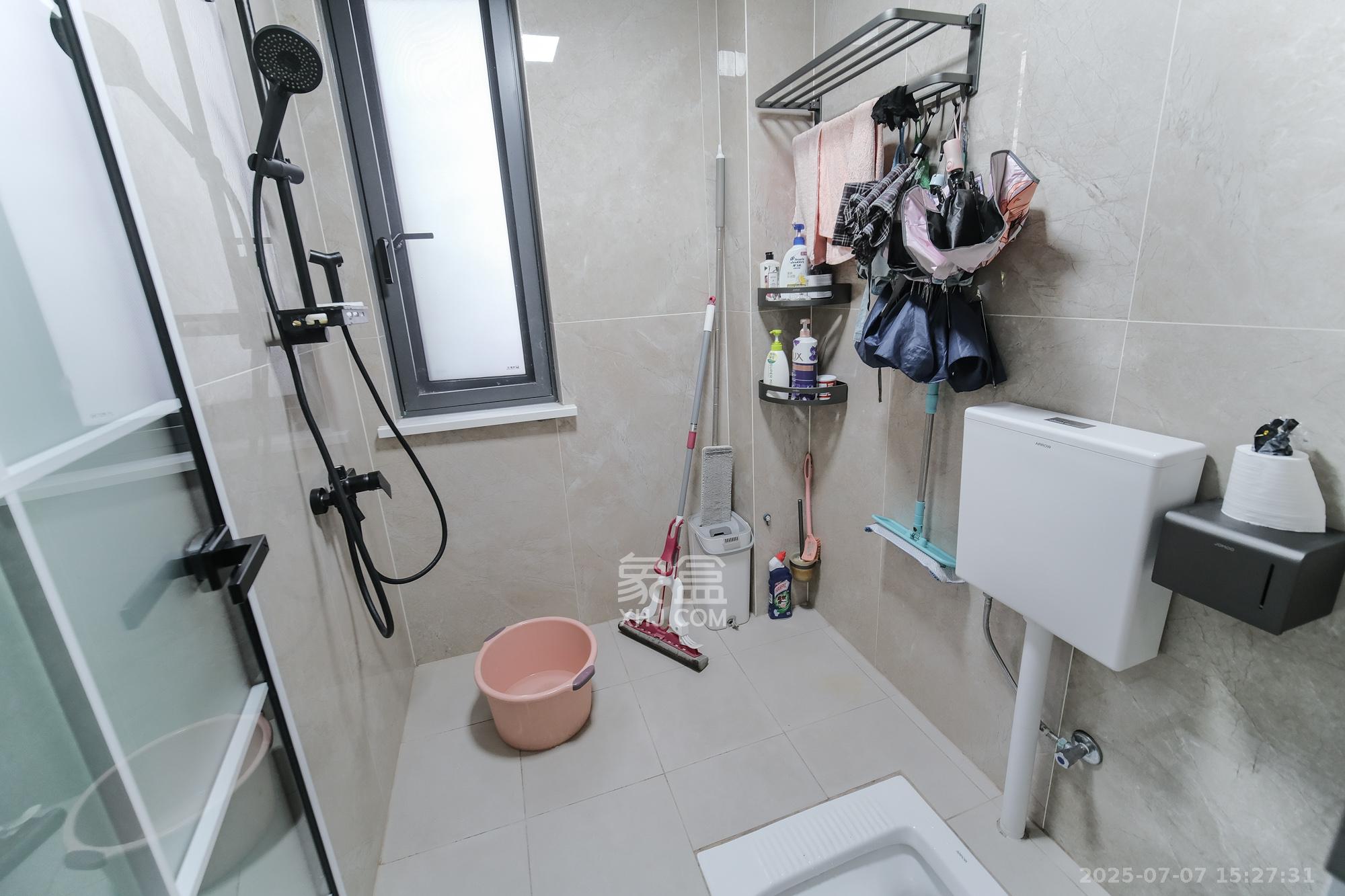 碧桂园翘楚棠  5室2厅3卫    450.0万 碧桂园翘楚棠  5室2厅3卫    450.0万卫生间