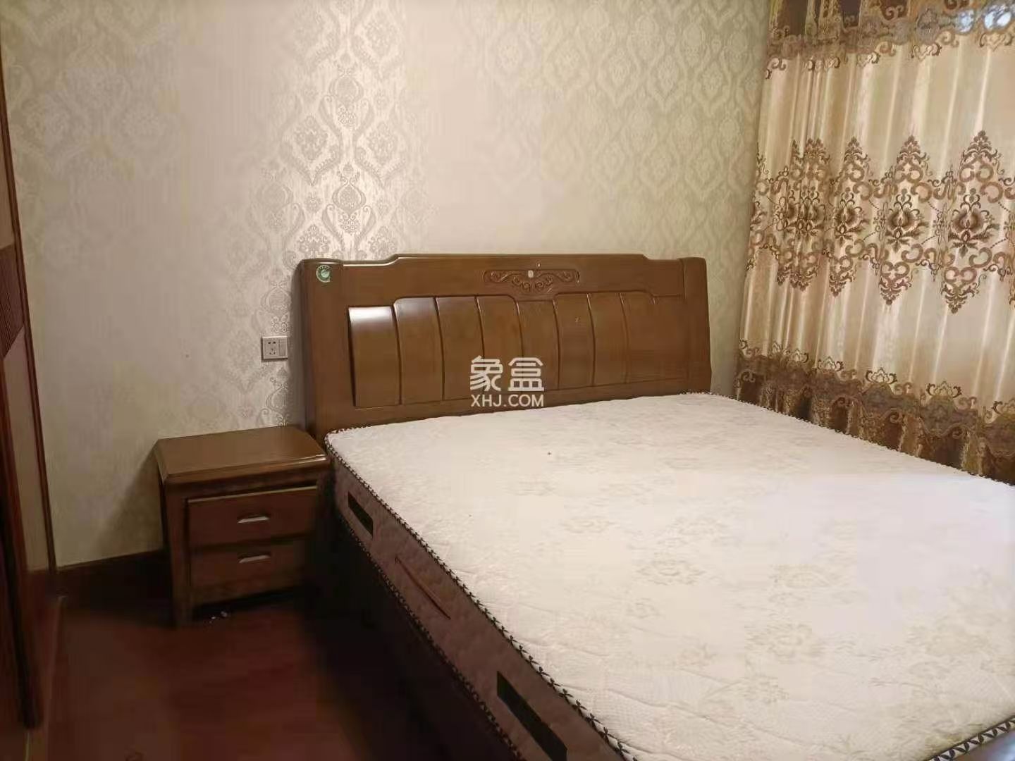 恒大绿洲  3室2厅2卫   2300.00元/月室内图