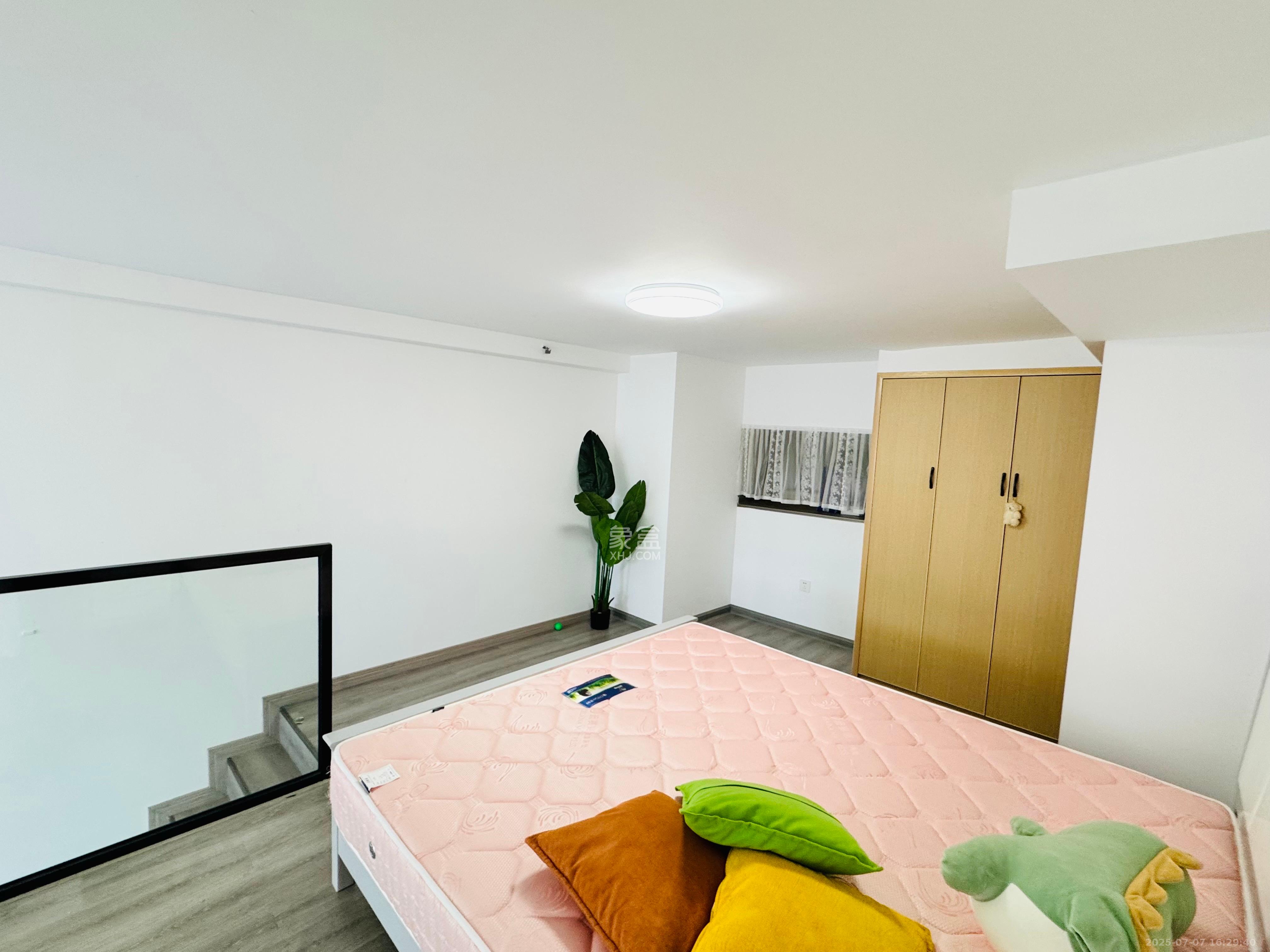 明昇壹城(明昇时代广场)三期 1室0厅0卫 2100.0元/月 明昇壹城(明昇时代广场)三期 1室0厅0卫 2100.0元/月室内图