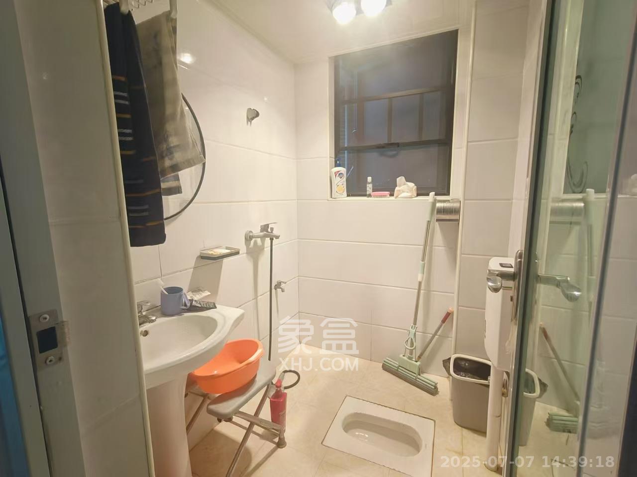 和庄  2室1厅1卫   1900.00元/月室内图