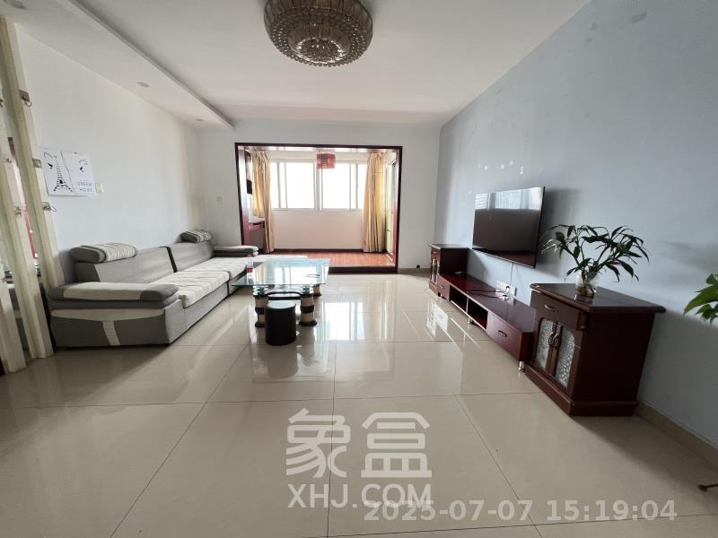 万煦园  3室2厅2卫   2600.00元/月室内图