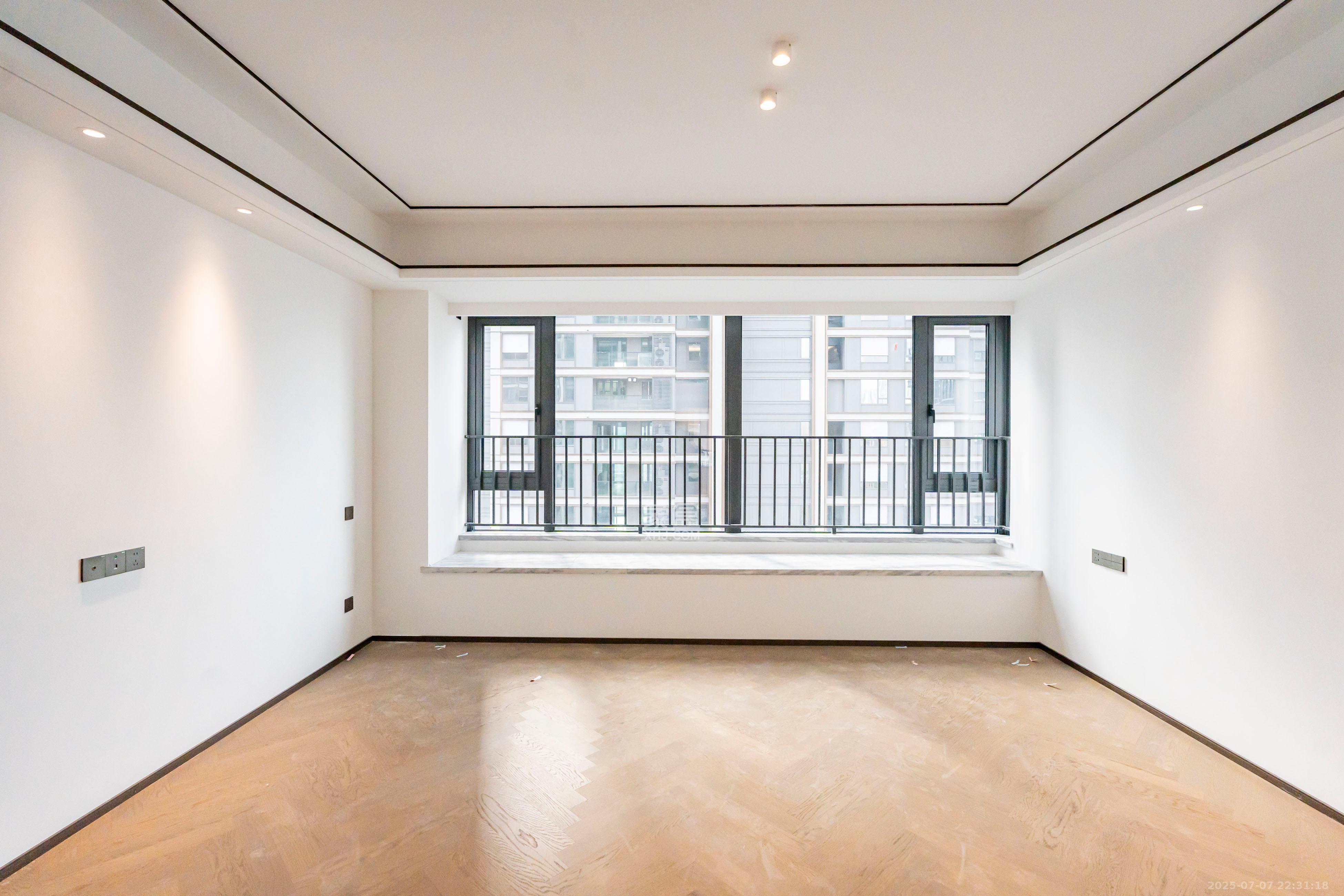 建发养云  4室2厅2卫    488.0万 建发养云  4室2厅2卫    488.0万卧室