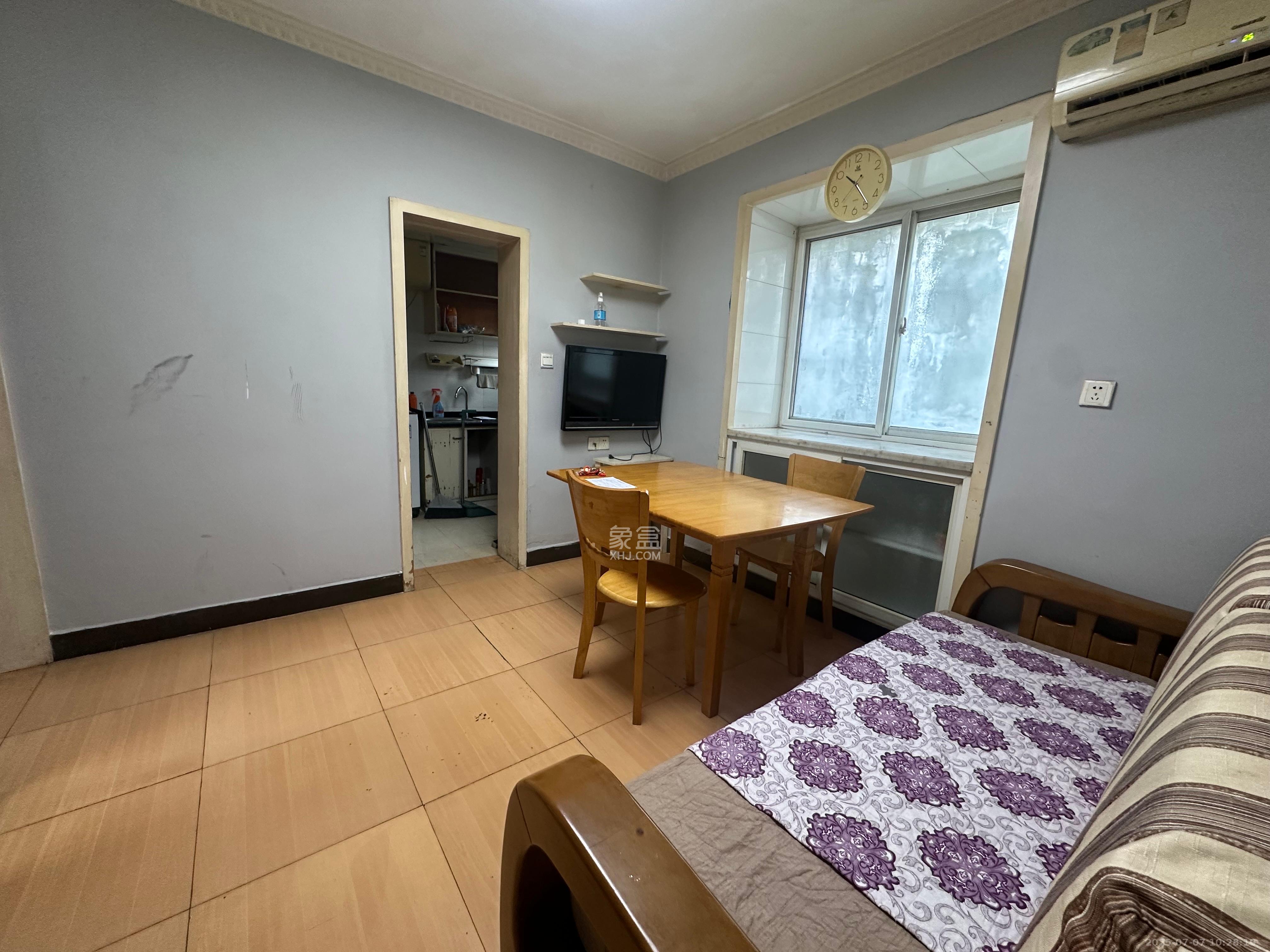 桂花二村  2室1厅1卫   1600.00元/月