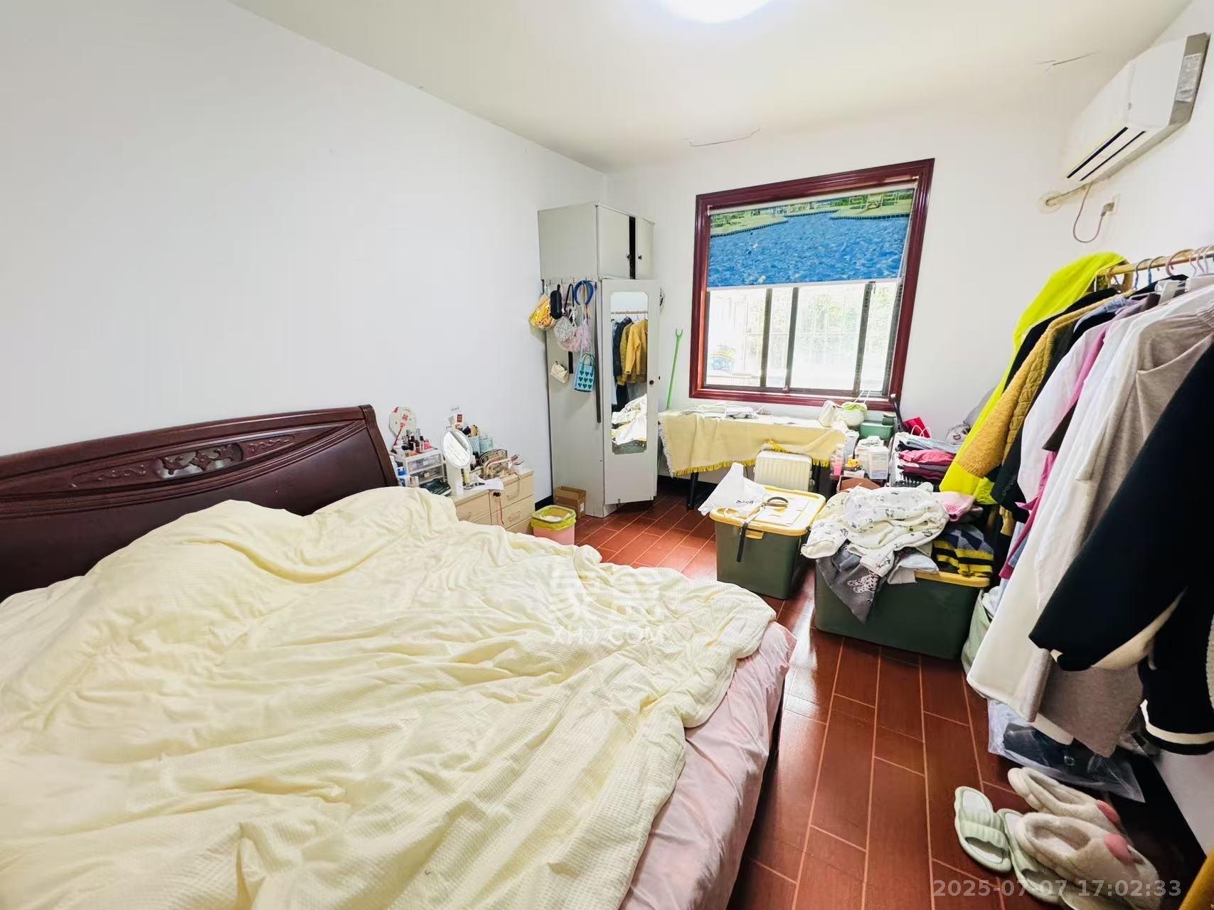 席草田散盘 2室1厅1卫 2000.0元/月 席草田散盘 2室1厅1卫 2000.0元/月室内图