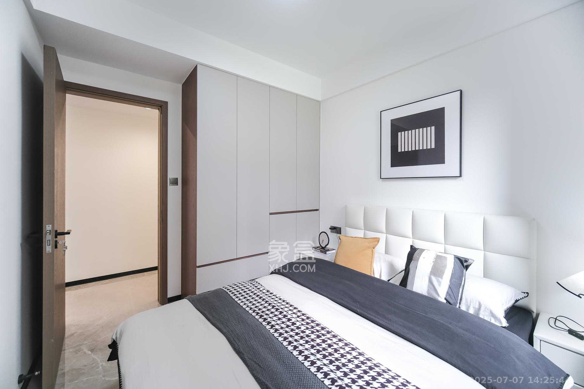 佳俊万家府 4室2厅2卫 102.8万 佳俊万家府 4室2厅2卫 102.8万卧室