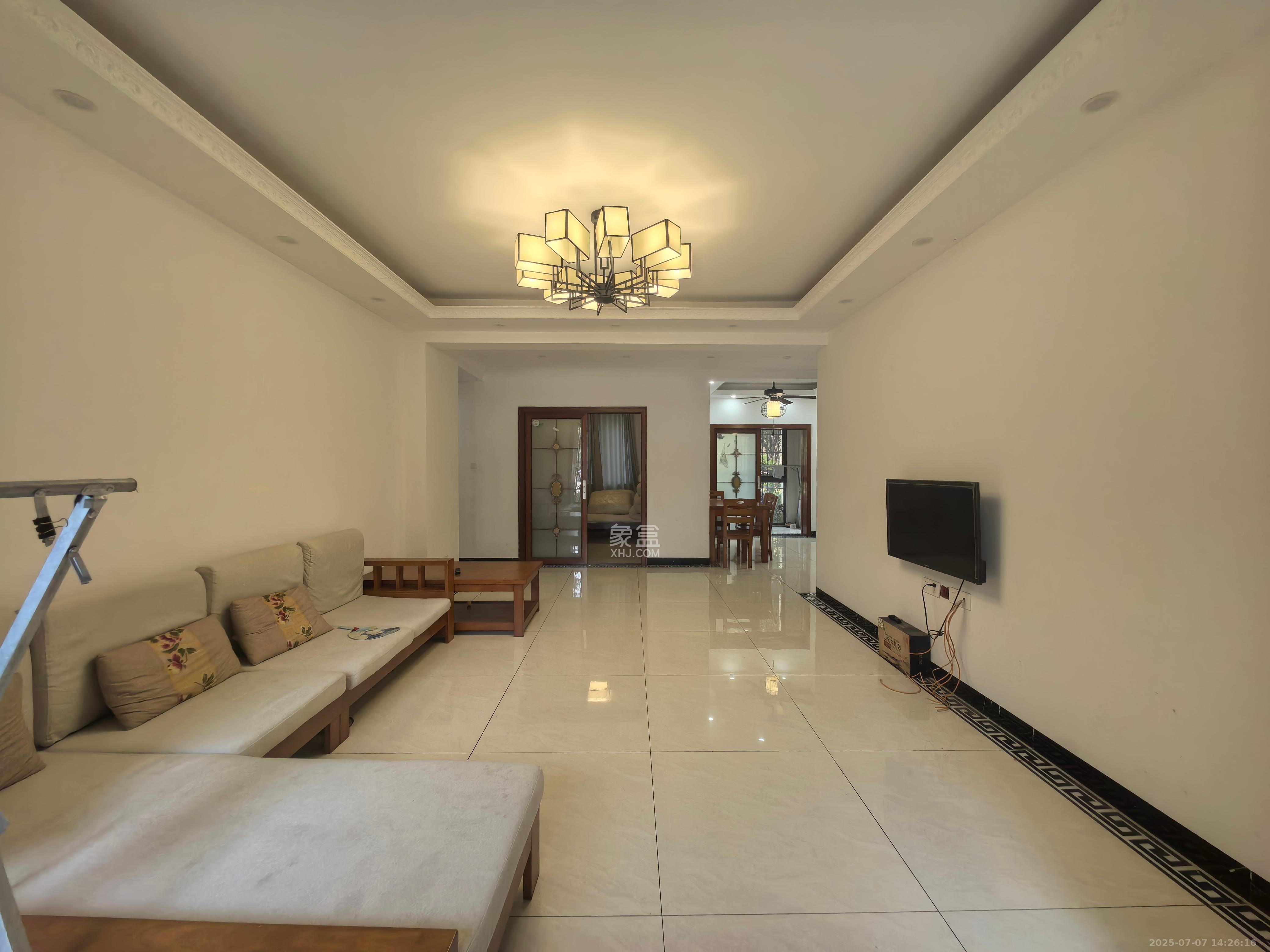 中安善化国际 2室2厅2卫 1600.0元/月 中安善化国际 2室2厅2卫 1600.0元/月室内图