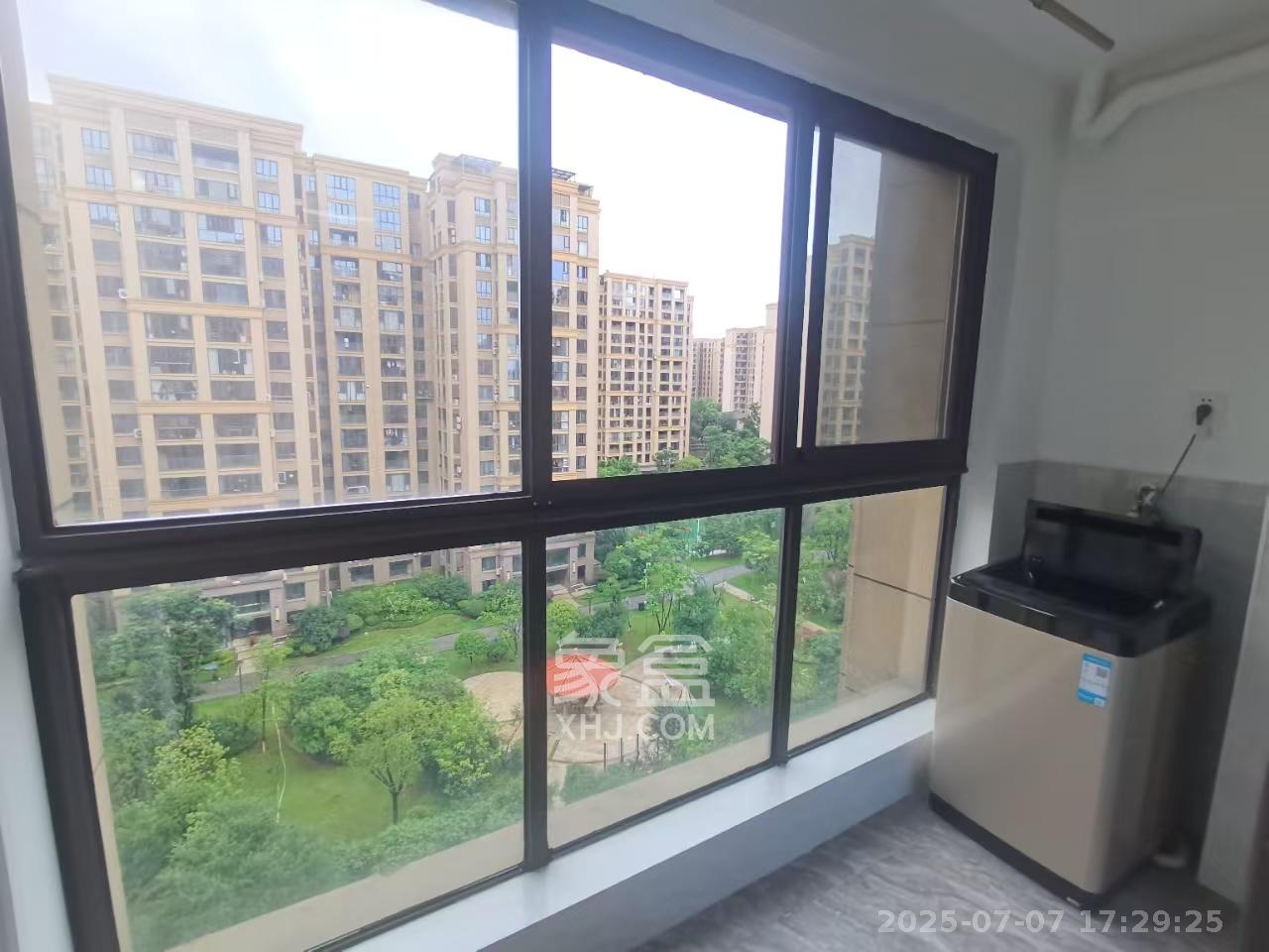 鑫远悦城（鑫远悦时代）  2室1厅1卫   1900.00元/月室内图
