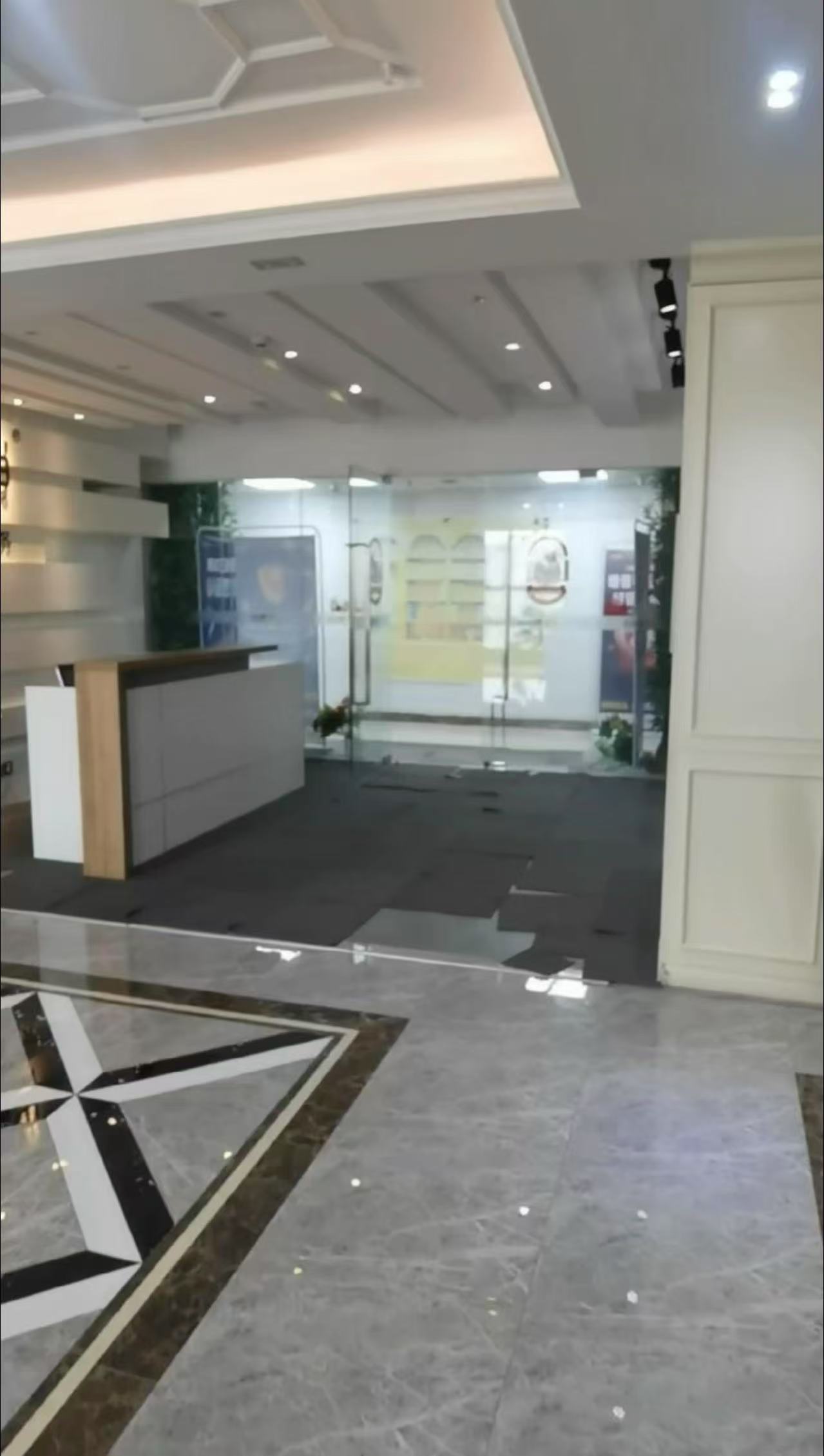 星华大厦  1室0厅0卫   8200.00元/月室内图