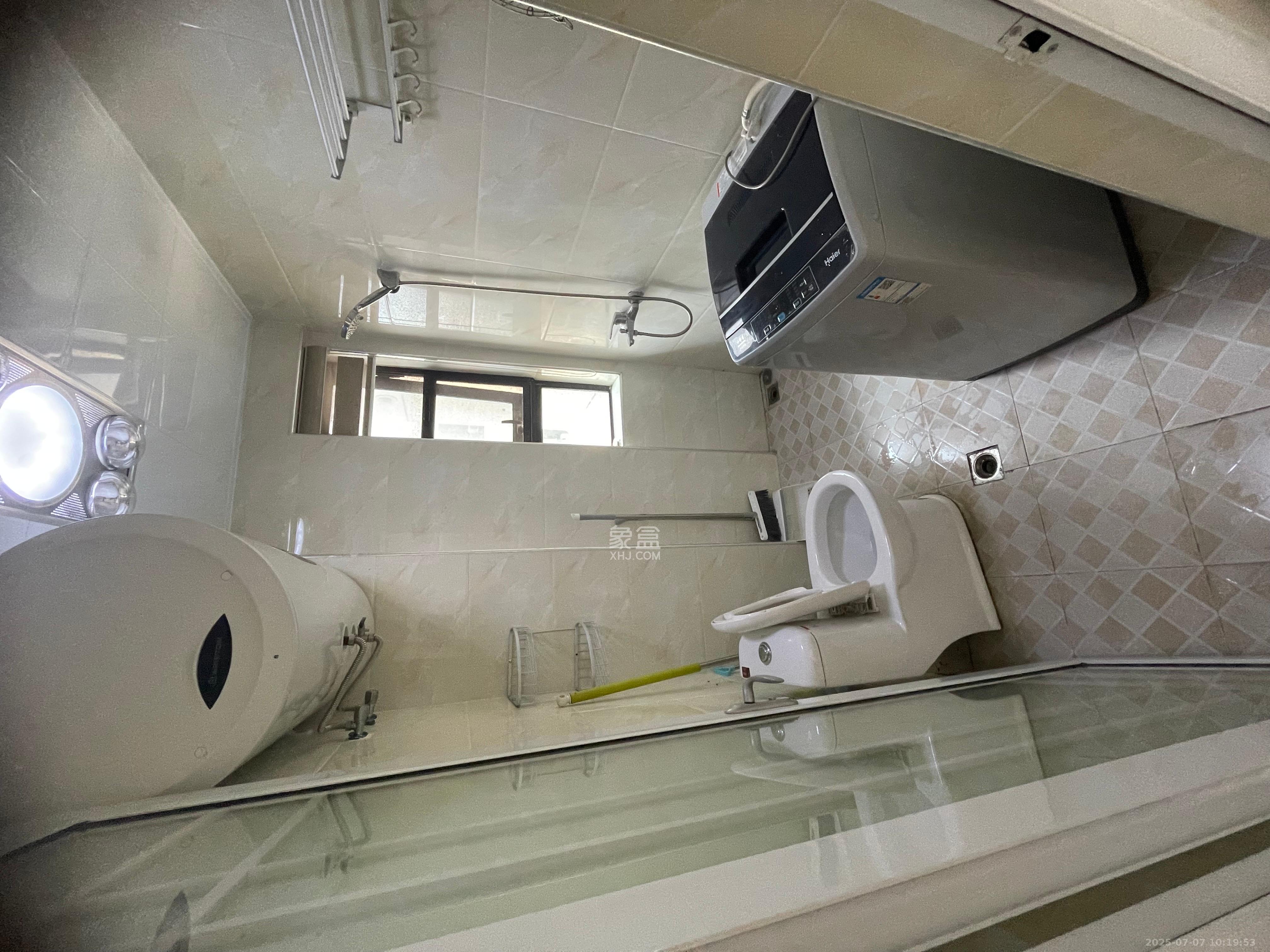 钰龙天下二期(钰龙佳园) 1室1厅1卫 1800.0元/月 钰龙天下二期(钰龙佳园) 1室1厅1卫 1800.0元/月室内图