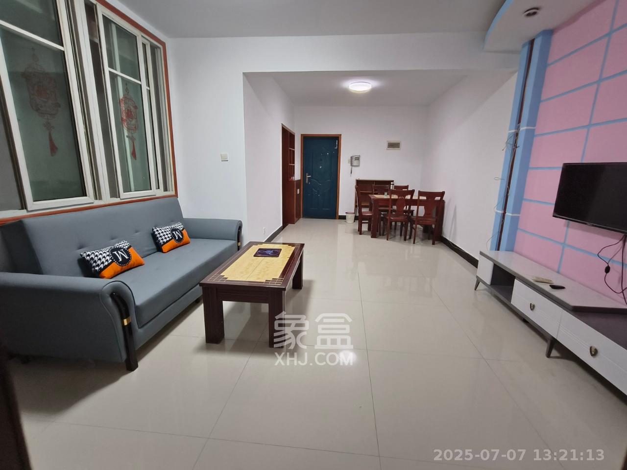 圣力华苑 2室2厅1卫 1400.0元/月 圣力华苑 2室2厅1卫 1400.0元/月室内图