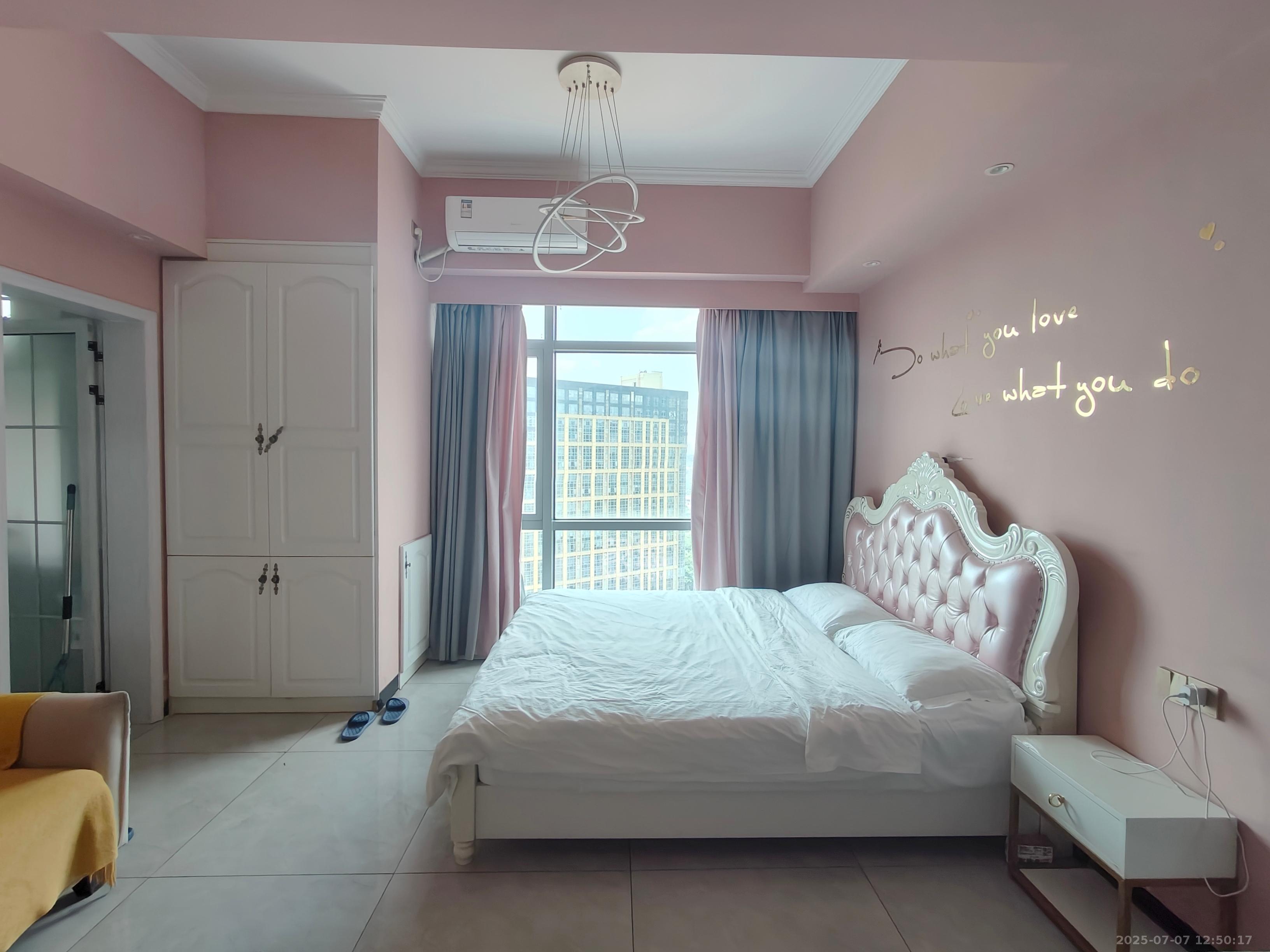 奥克斯缔壹城 1室1厅1卫 1600.0元/月 奥克斯缔壹城 1室1厅1卫 1600.0元/月室内图