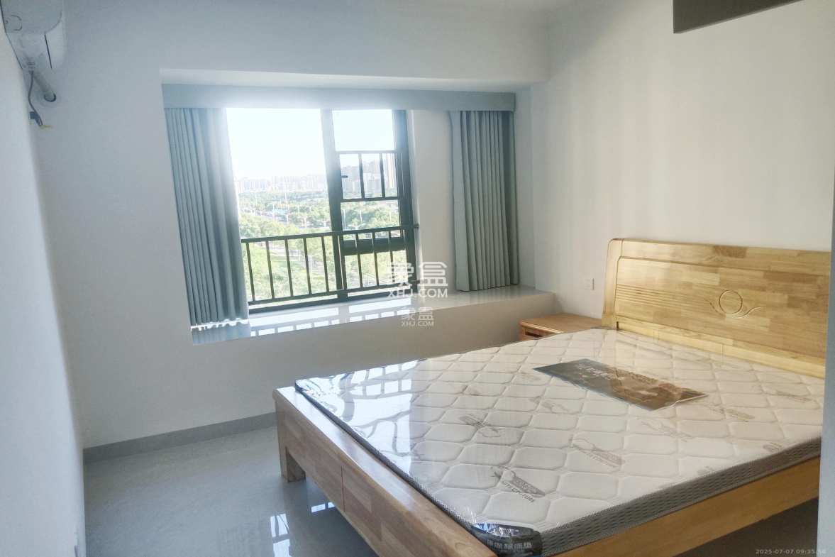 湾田望江府  3室2厅2卫    2200.0元/月 湾田望江府  3室2厅2卫    2200.0元/月室内图