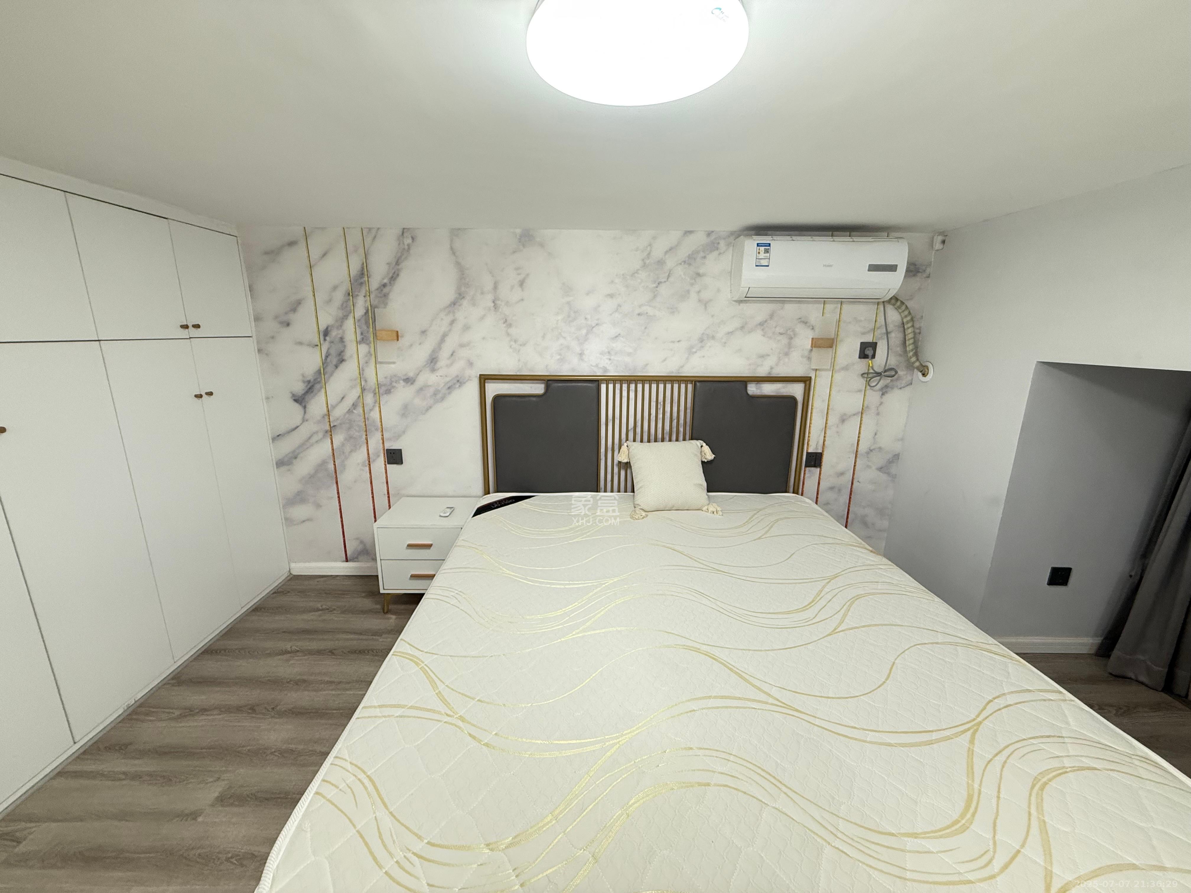 龙湖新壹城 1室0厅0卫 2500.0元/月 龙湖新壹城 1室0厅0卫 2500.0元/月室内图