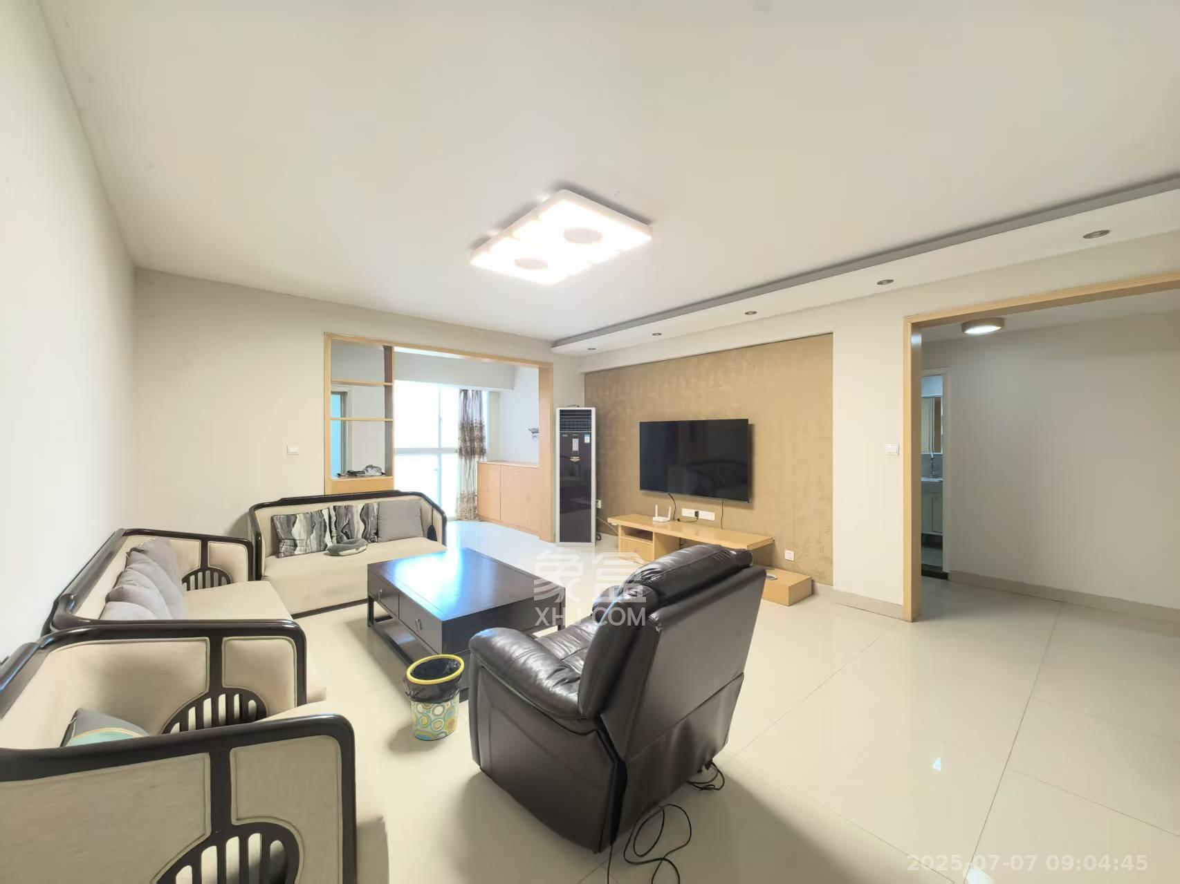 鑫电家园 3室2厅2卫 2000.0元/月 鑫电家园 3室2厅2卫 2000.0元/月室内图