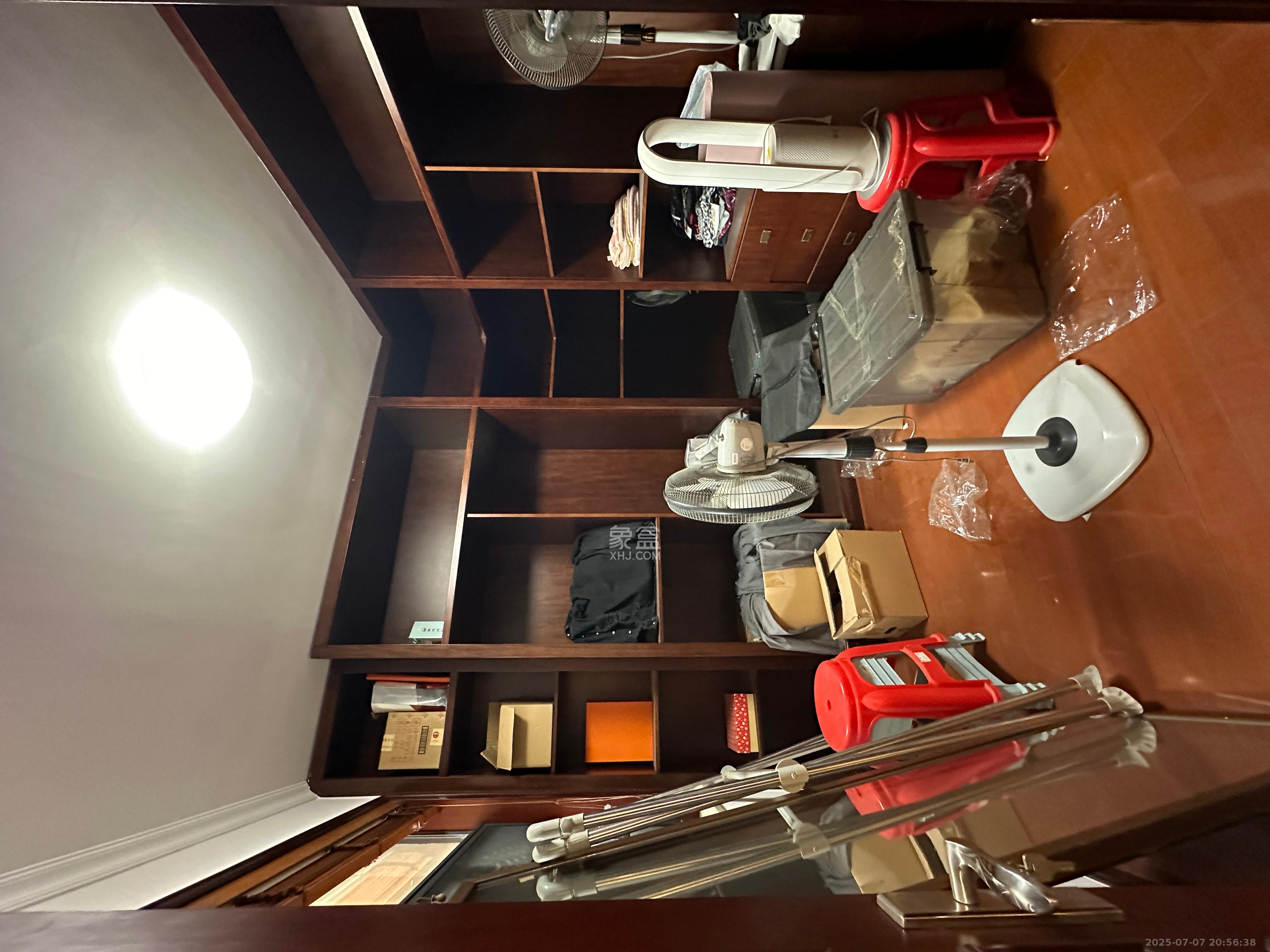 中隆国际御玺  4室2厅3卫    5200.0元/月室内图