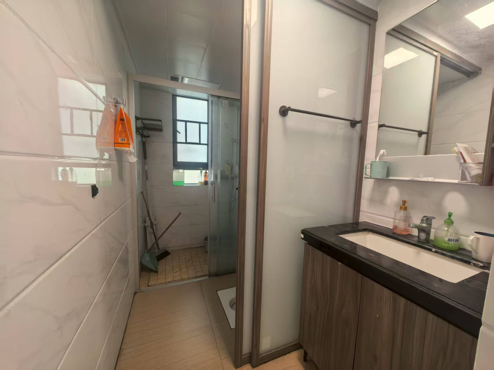 碧桂园梓山府 3室2厅2卫 2000.0元/月 碧桂园梓山府 3室2厅2卫 2000.0元/月室内图