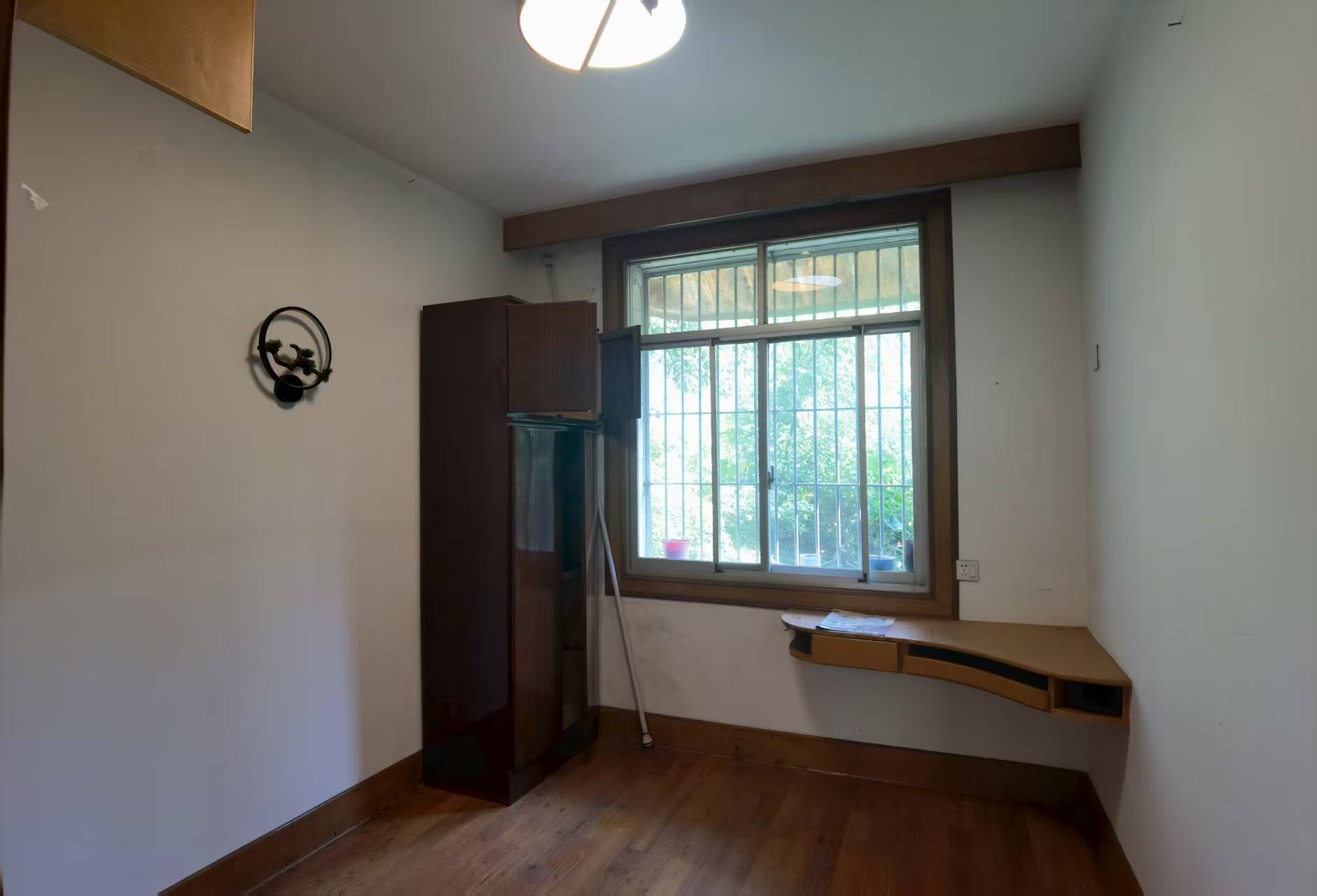 梓山苑小区  3室2厅2卫    1400.0元/月室内图