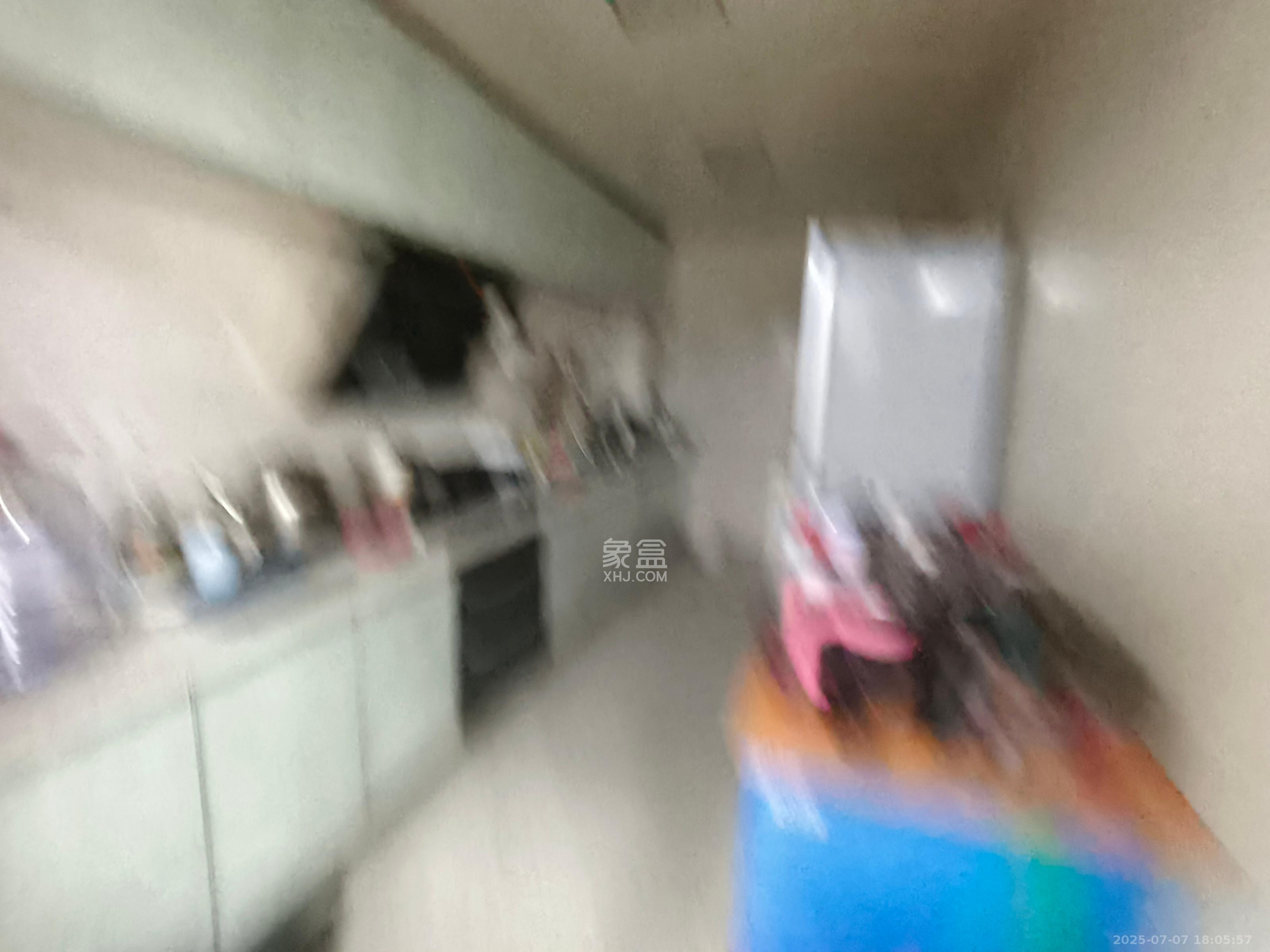 保利麓谷林语E区  1室2厅2卫   3600.00元/月室内图