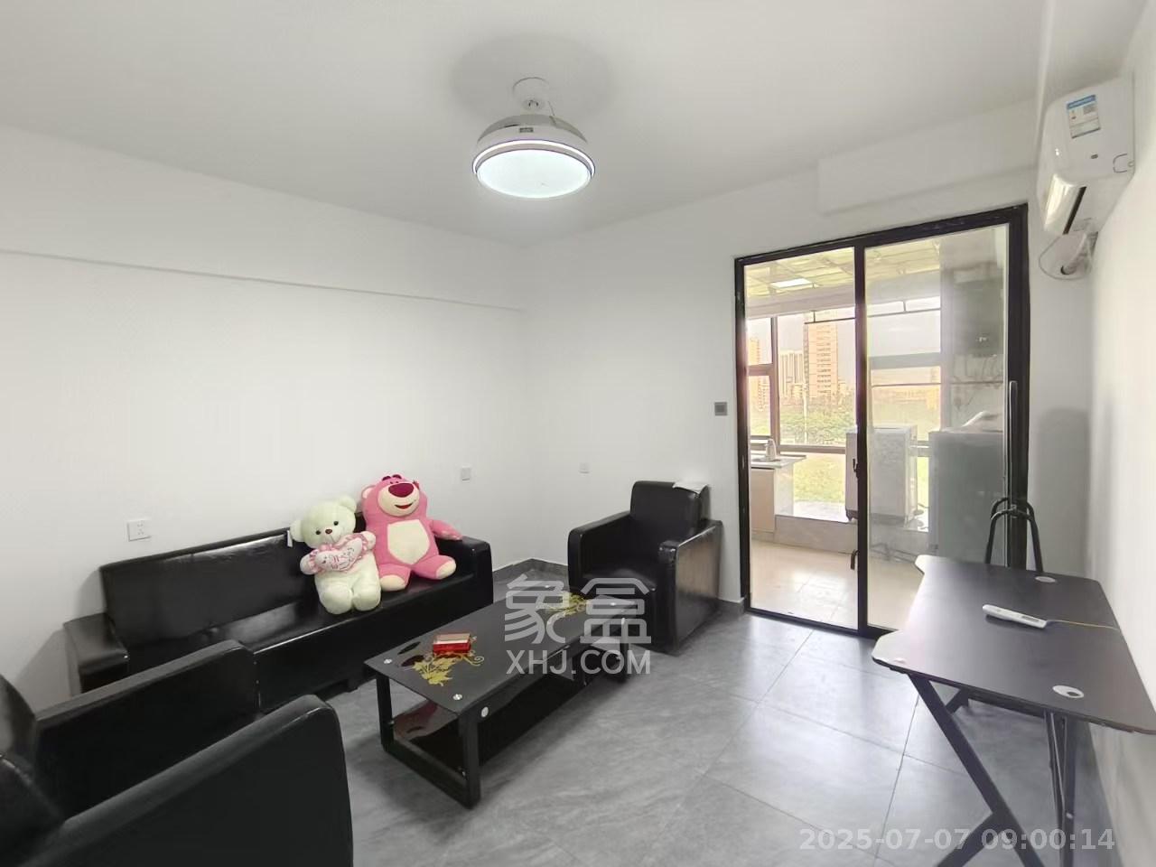 建鑫二期  1室1厅1卫   1200.00元/月室内图