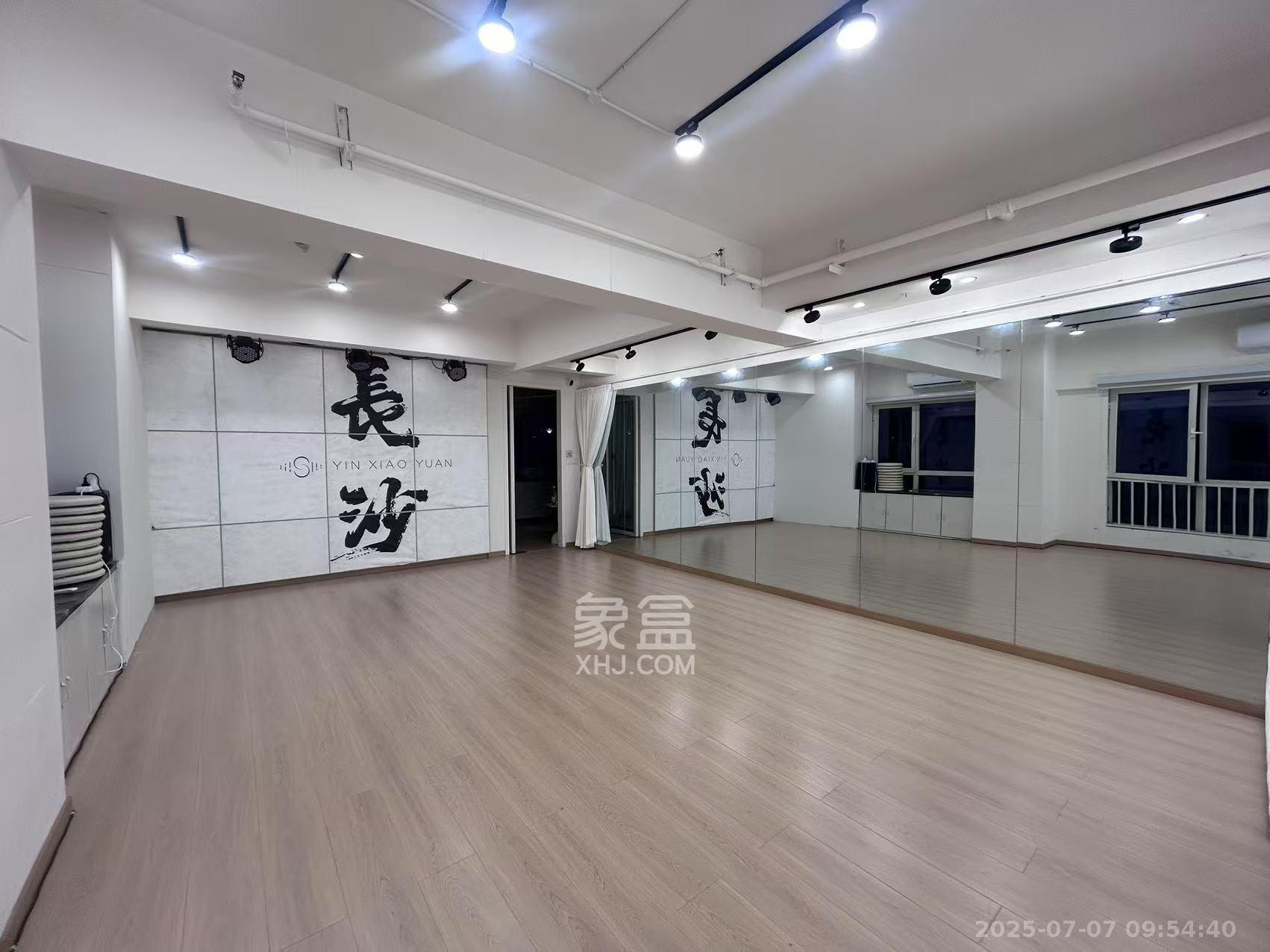 北辰三角洲B1E1区  2室1厅1卫    9500.0元/月 北辰三角洲B1E1区  2室1厅1卫    9500.0元/月室内图