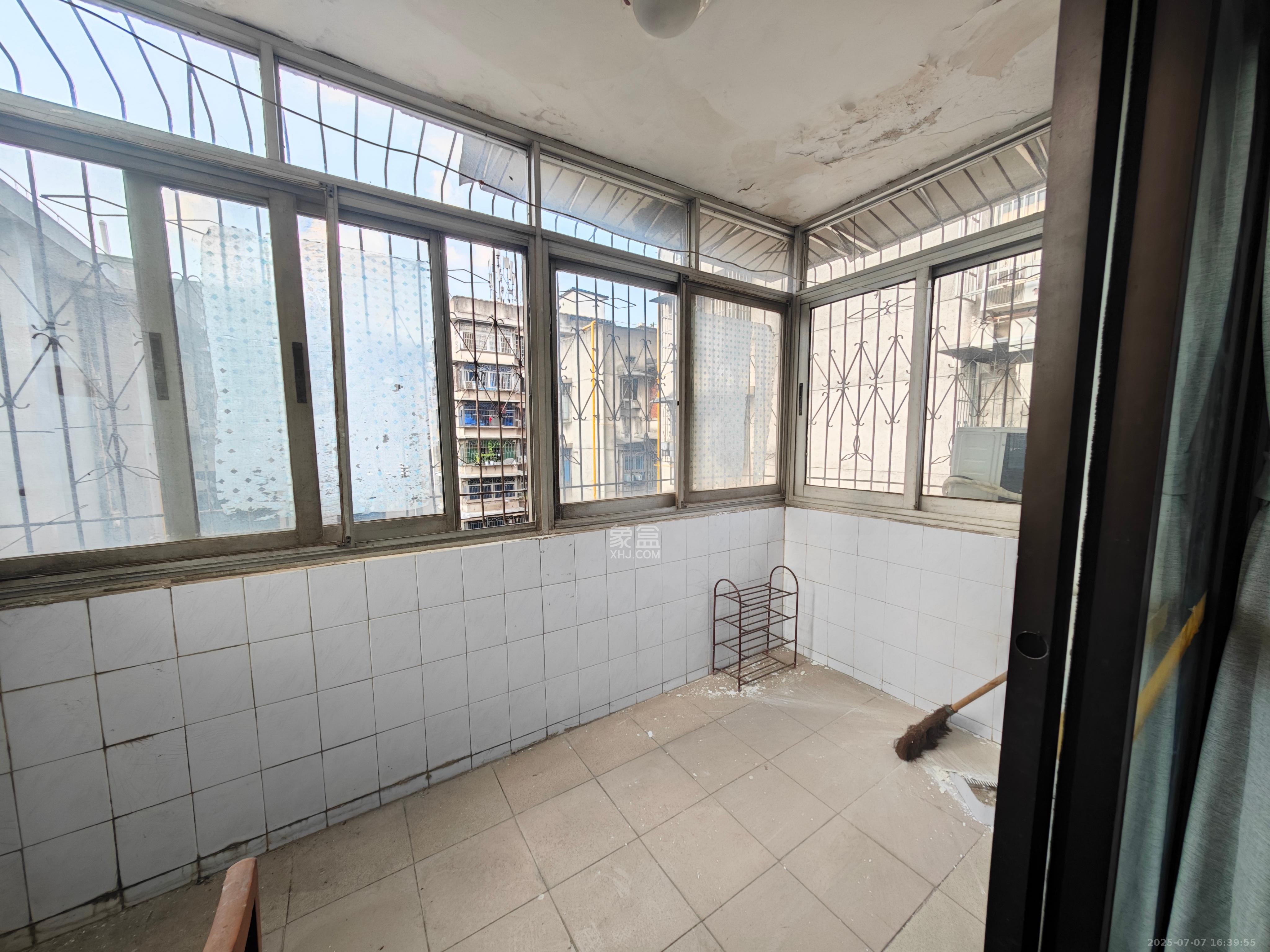 砂子塘社区  2室2厅1卫    1400.0元/月 砂子塘社区  2室2厅1卫    1400.0元/月室内图