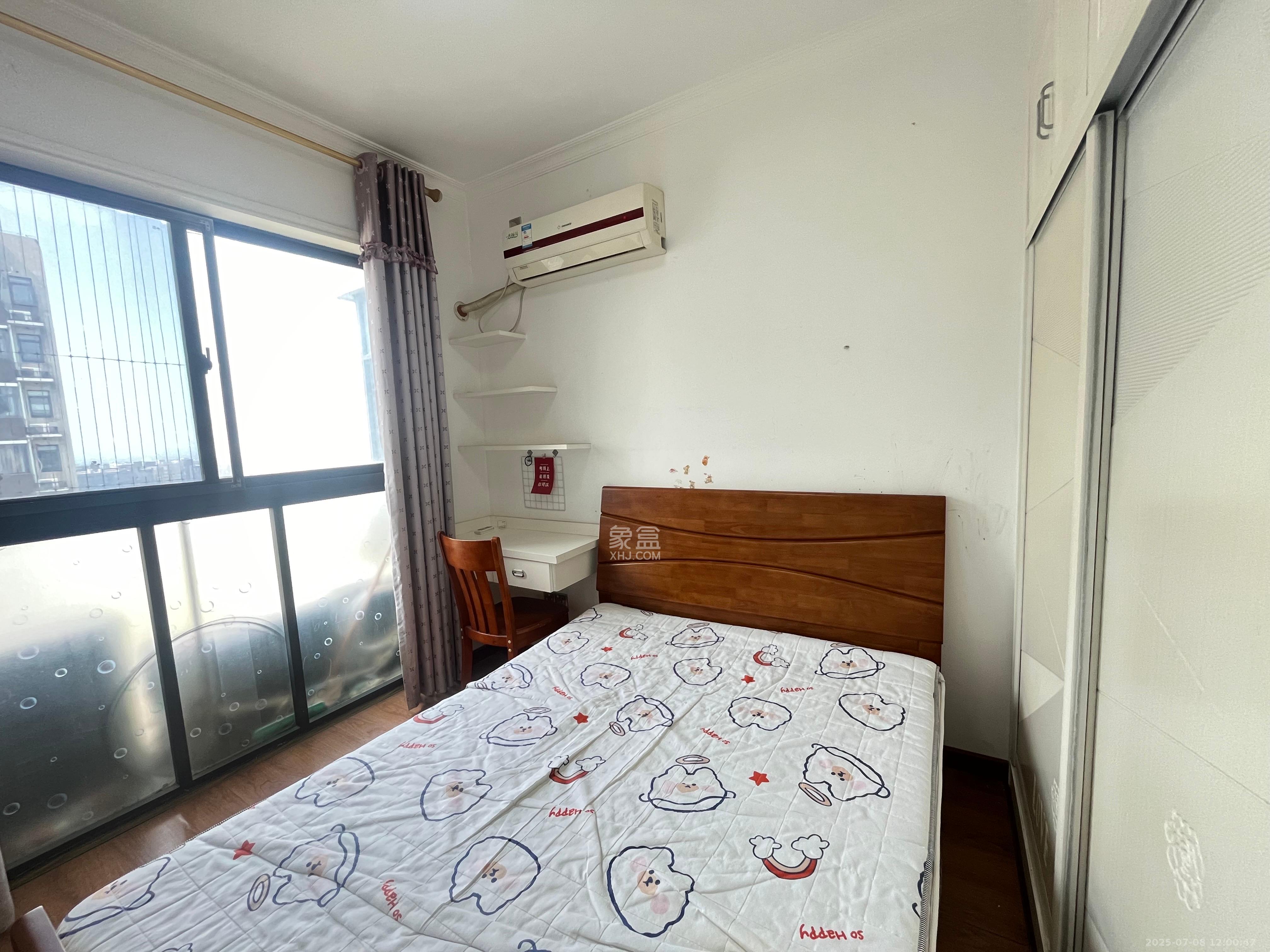 湘水熙园 3室2厅1卫 2400.0元/月 湘水熙园 3室2厅1卫 2400.0元/月室内图