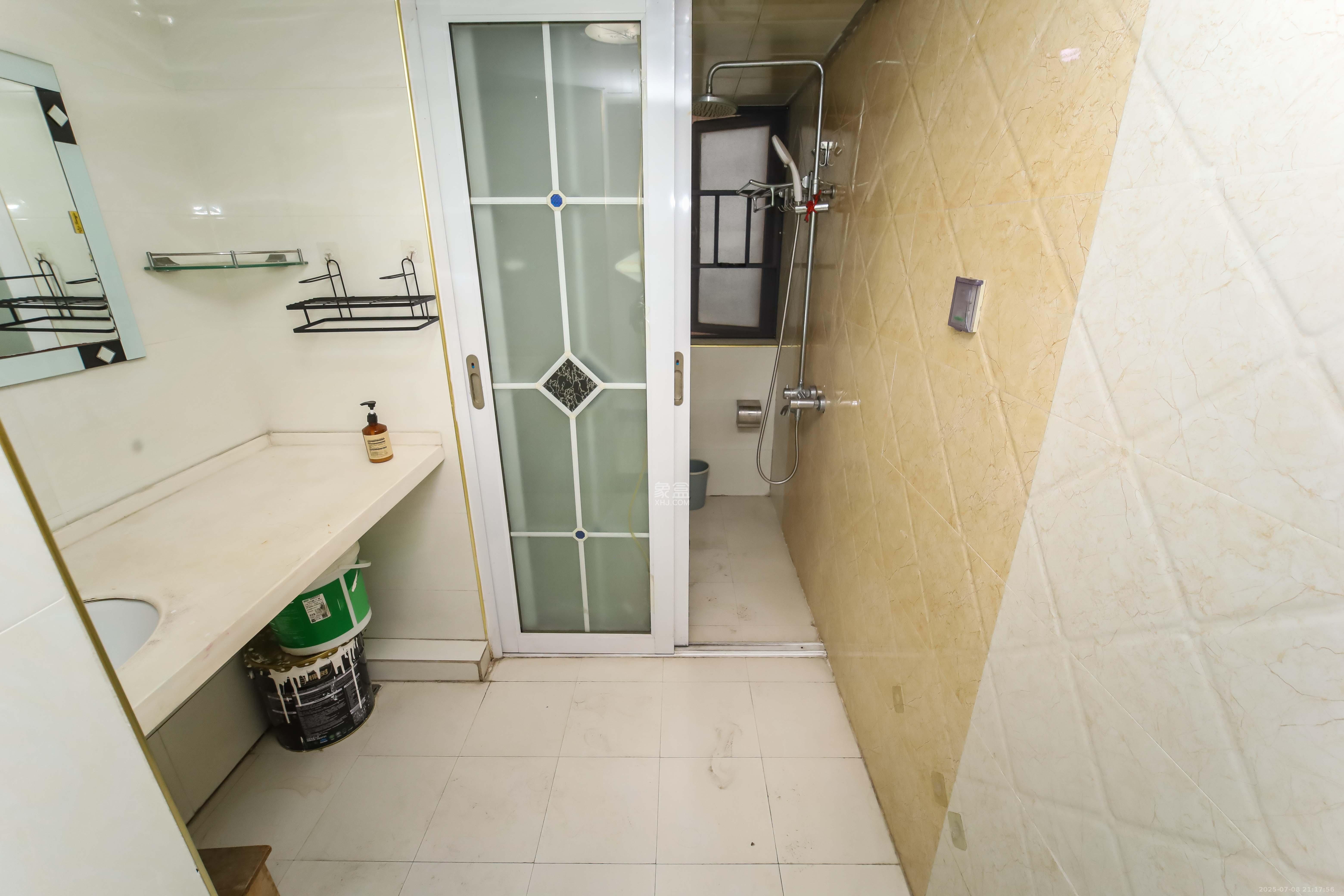 江河双水湾 3室2厅1卫 76.0万 江河双水湾 3室2厅1卫 76.0万卫生间