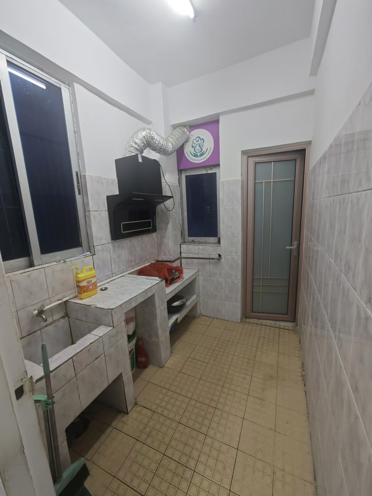 糖奶厂宿舍 2室1厅1卫 1700.0元/月 糖奶厂宿舍 2室1厅1卫 1700.0元/月室内图