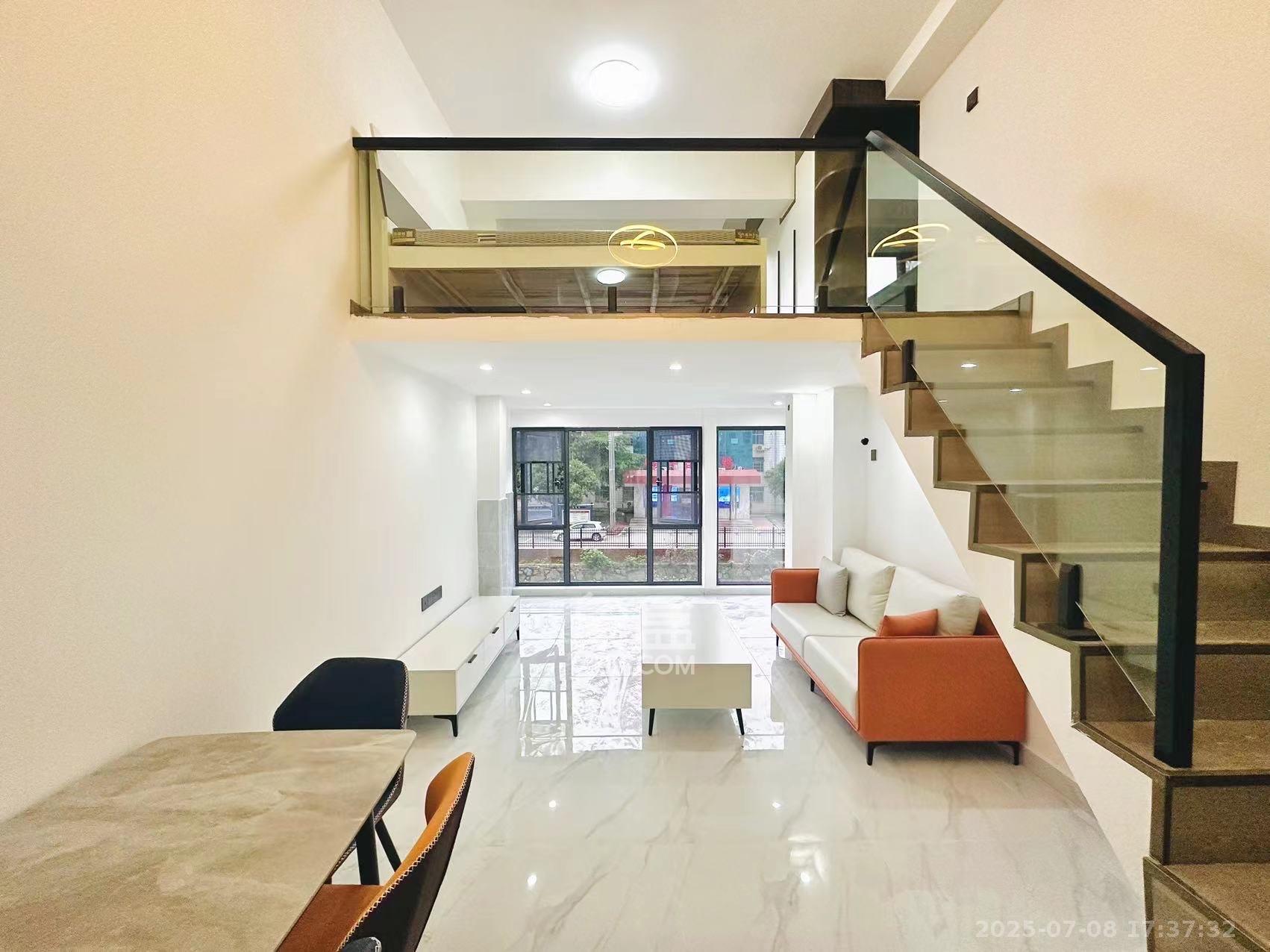 裕天国际商汇中心 1室0厅0卫 1800.0元/月 裕天国际商汇中心 1室0厅0卫 1800.0元/月室内图